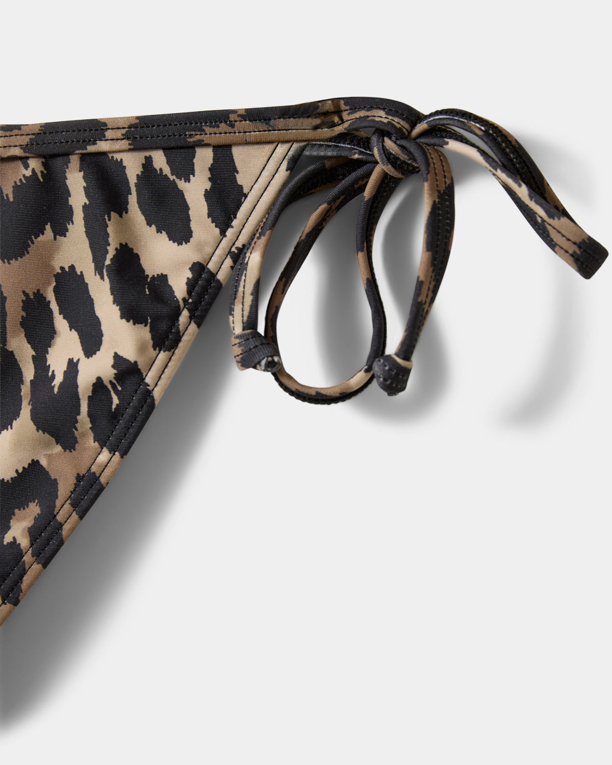 sofie-schnoor-women-leonsw-bandeau-bikini-leo-braun image 7