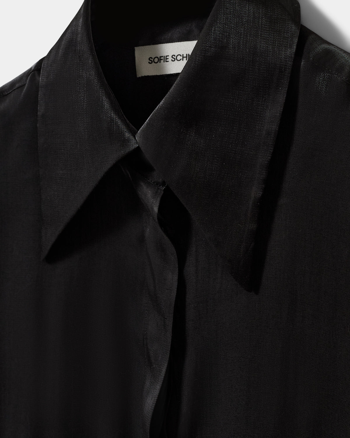 sofie-schnoor-women-wallysw-fitted-shirt-bluse-schwarz-satin image 7