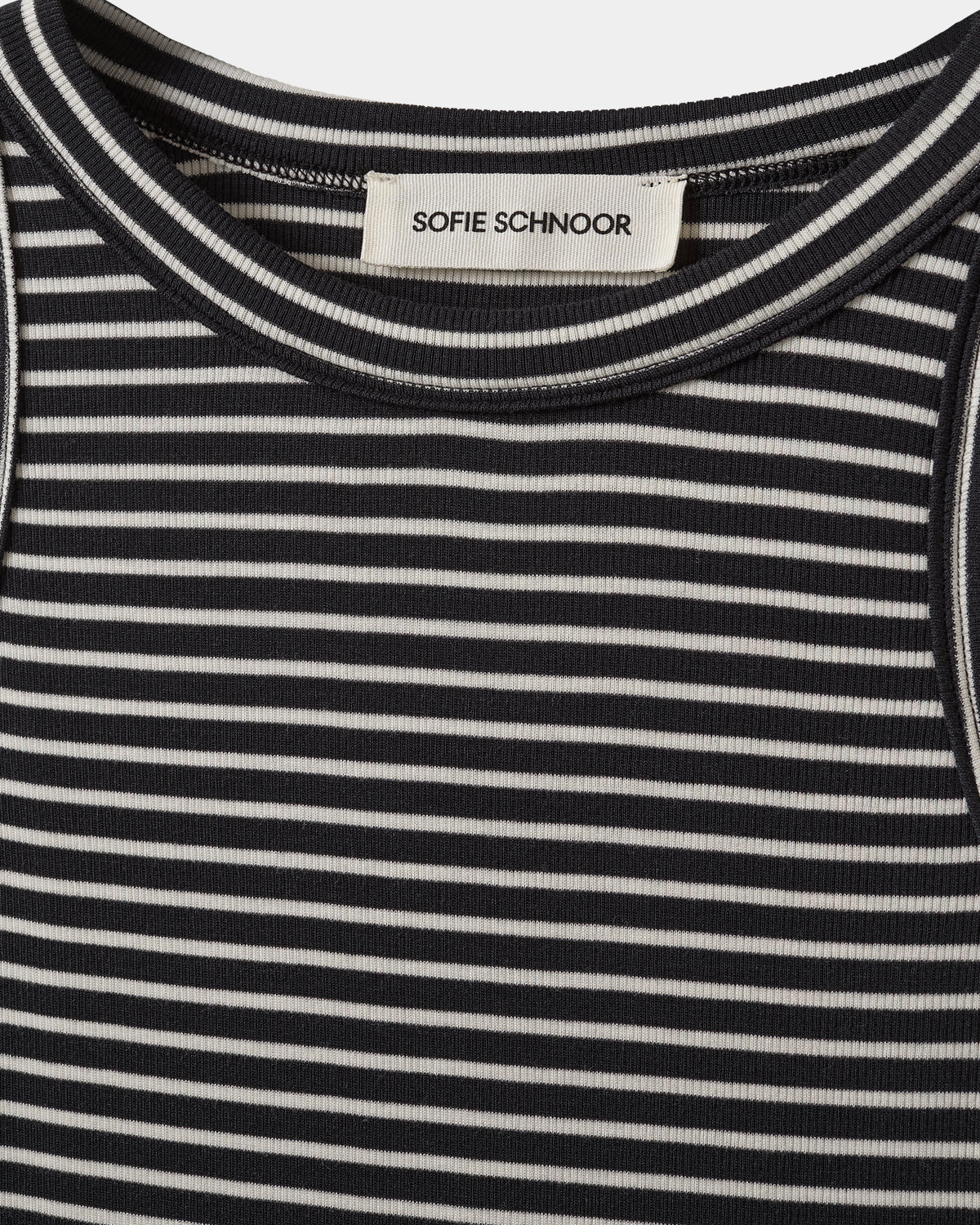 sofie-schnoor-women-julliesw-stripe-top-black-striped image 4