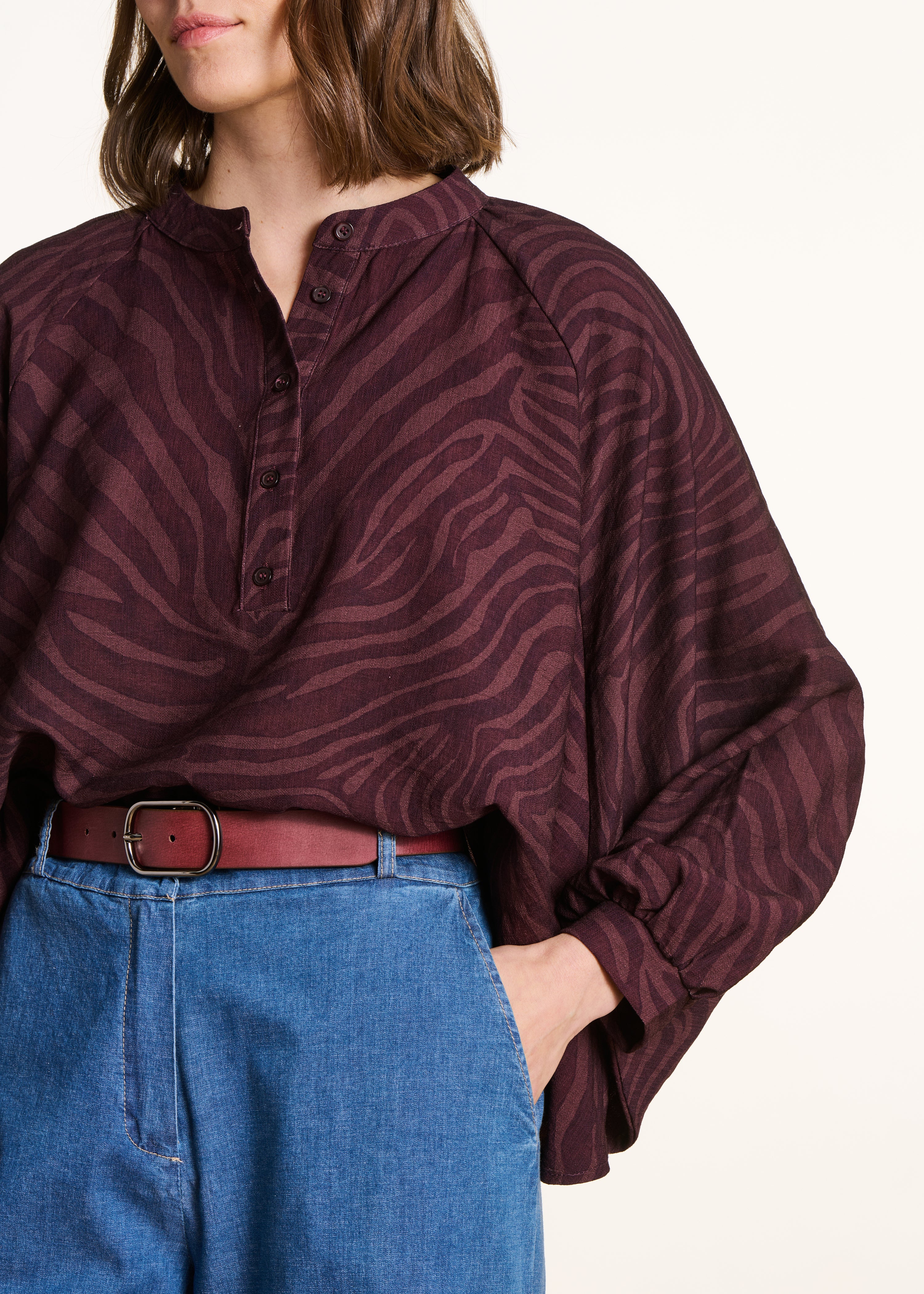 la-f-e-marabout-e-feji-bluse-braun-animalprint-oversize image 6