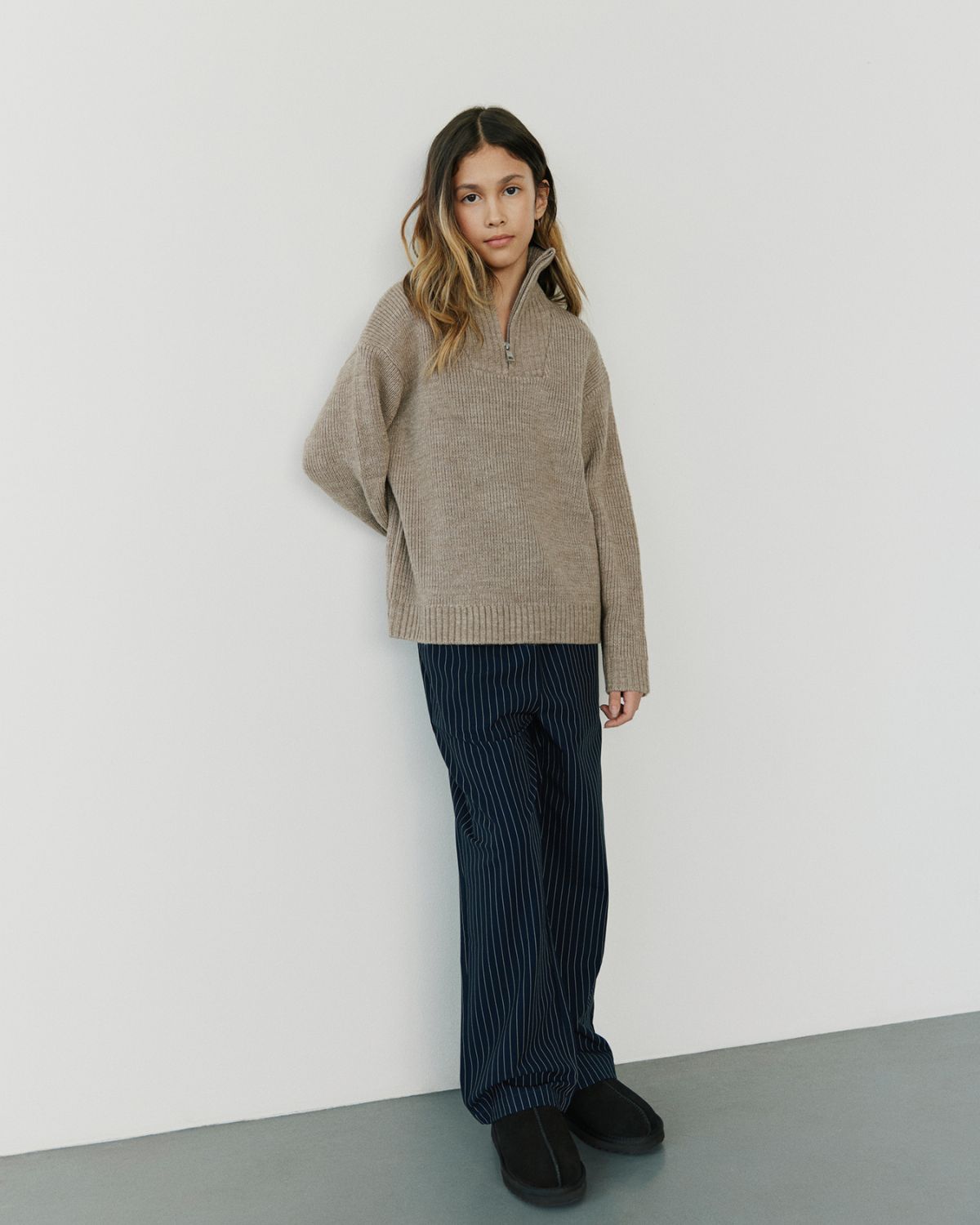 sofie-schnoor-young-pilosy-strickpullover-beige-oversize image 2