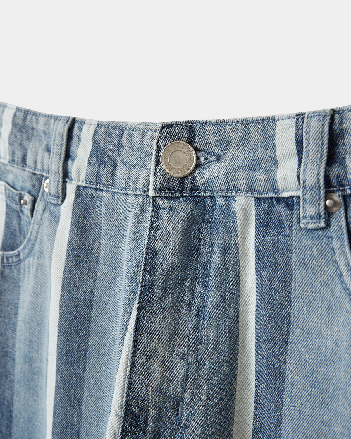 sofie-schnoor-women-ozilasw-shorts-blau-gestreift-baumwolle image 7