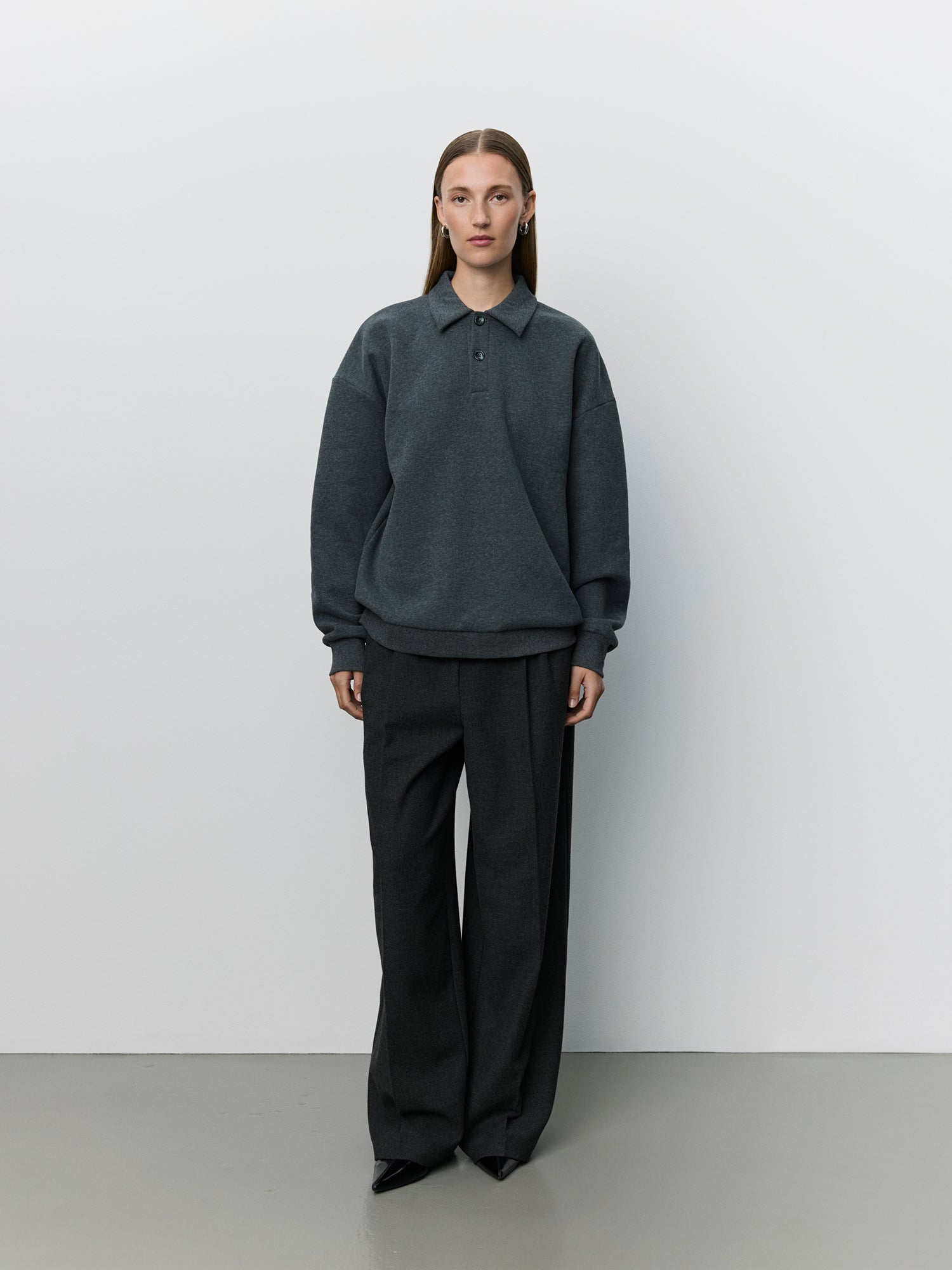 sofie-schnoor-women-lumesw-polo-sweatshirt-grau-relaxed image 2