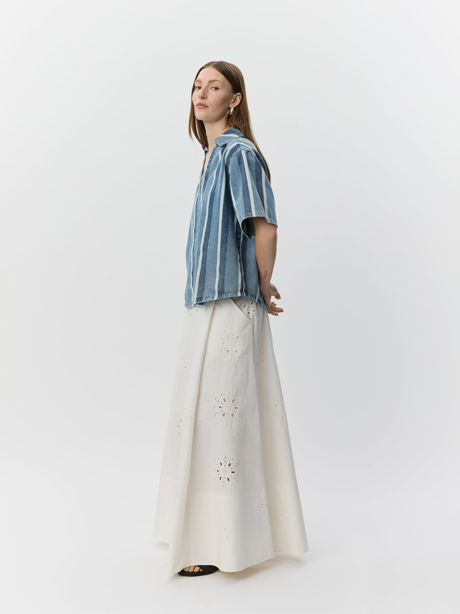 sofie-schnoor-women-s262270-jeanshemd-blau-streifen-34 image 3