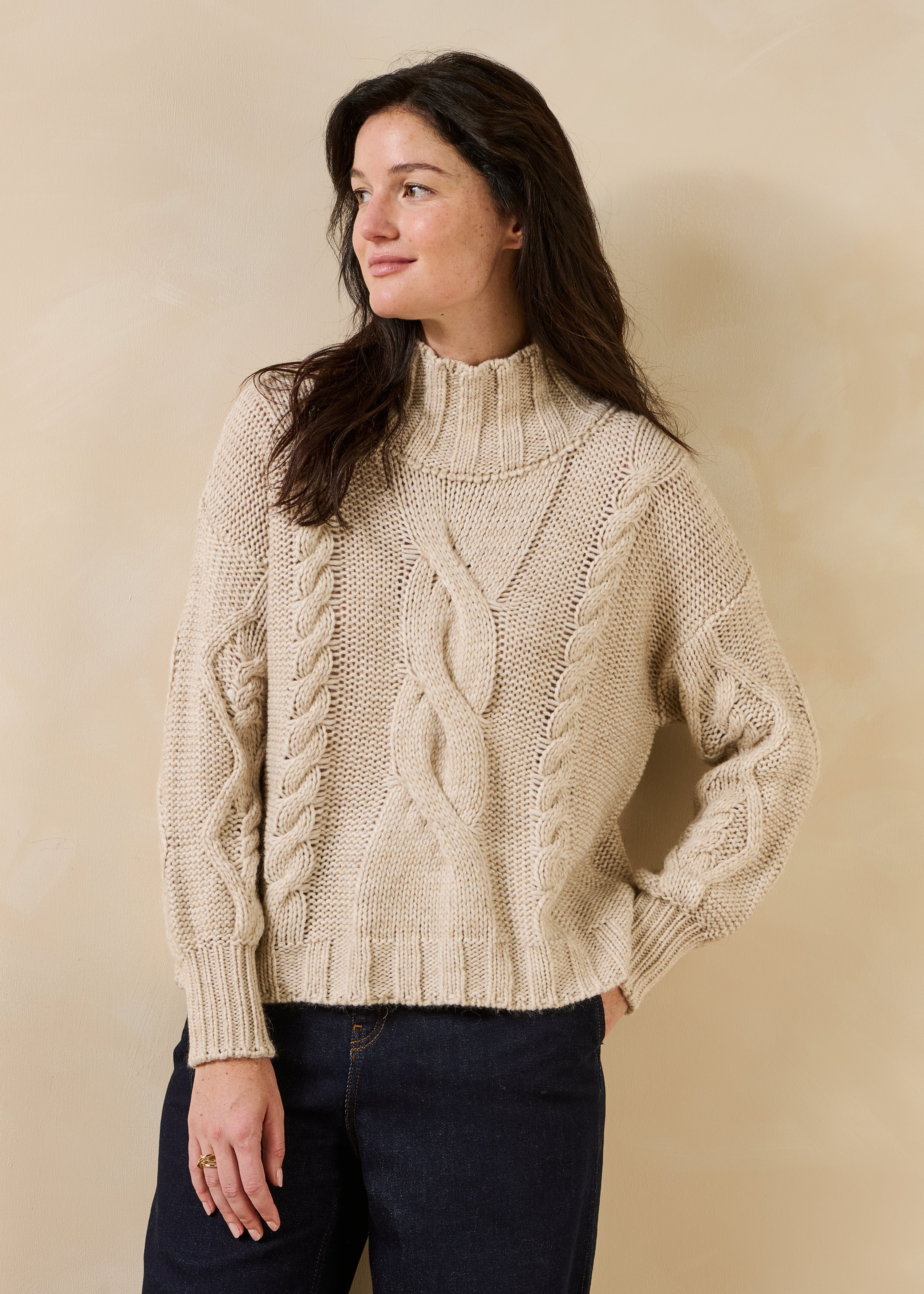 la-f-e-marabout-e-grissi-pullover-beige-zopf-stehkragen image 1