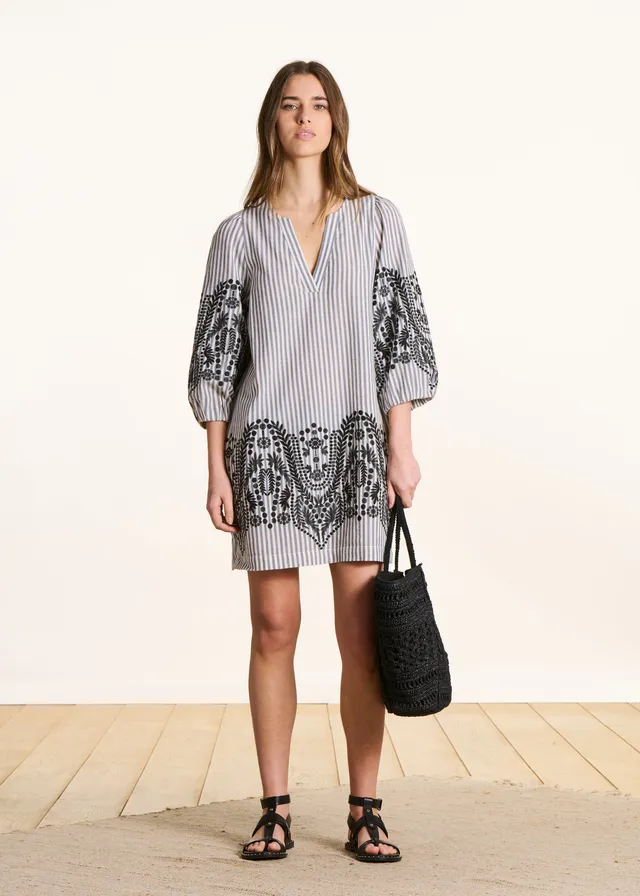 la-f-e-marabout-e-daia-kleid-schwarz-jacquard-kurz image 1