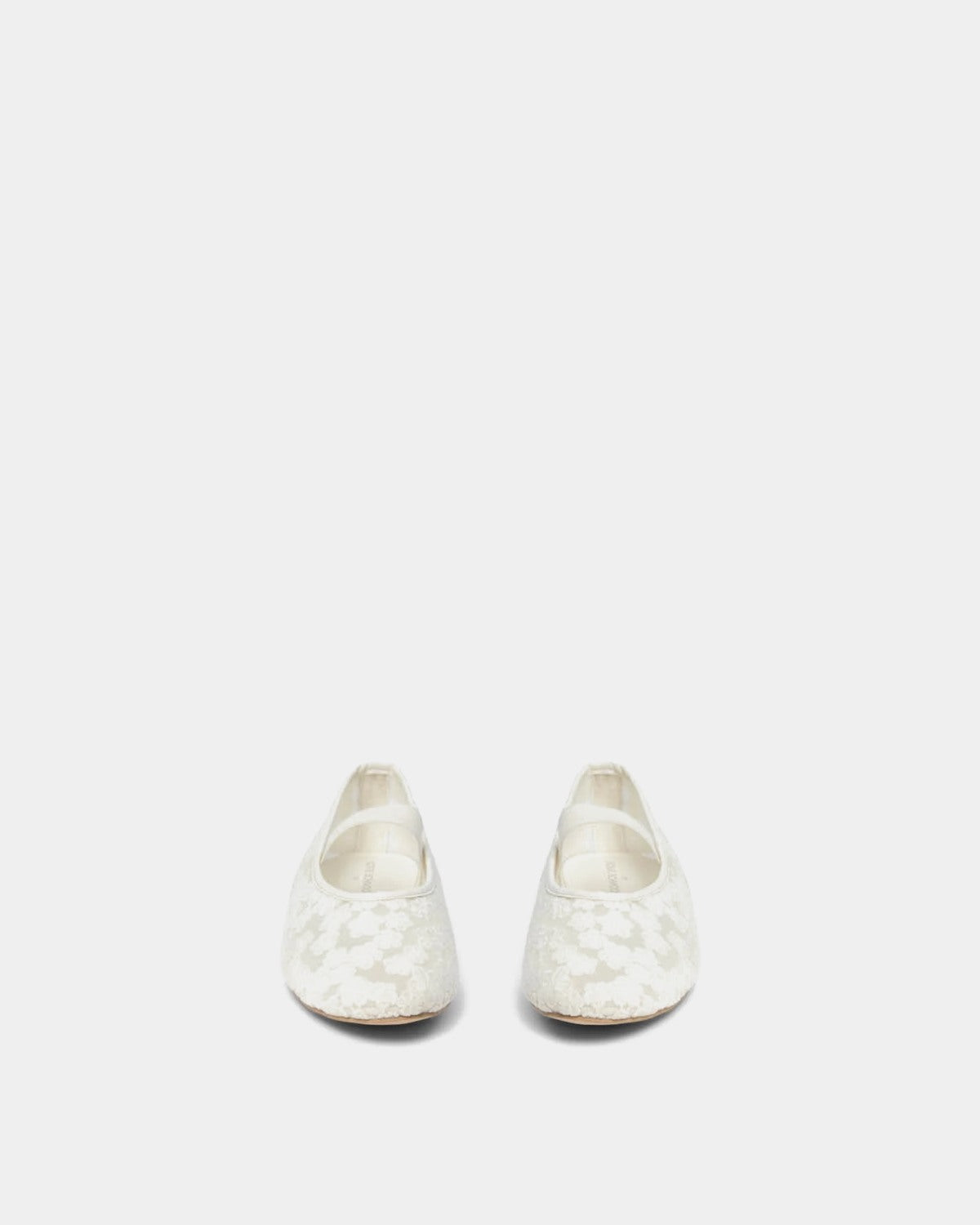 sofie-schnoor-young-agina-ballerina-off-white-spitze image 3