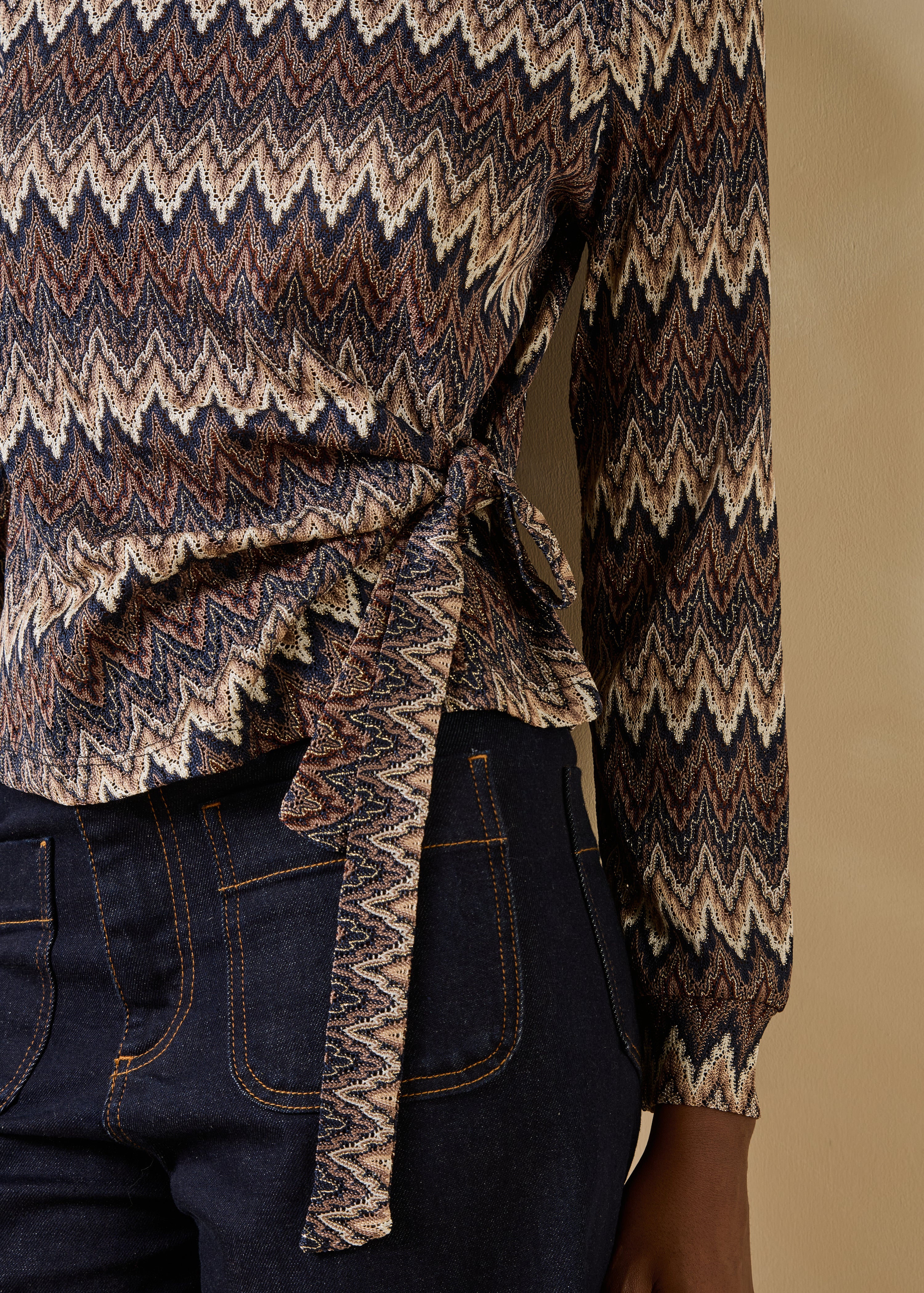 la-f-e-marabout-e-gacil-t-shirt-blau-oversize-knoten image 5