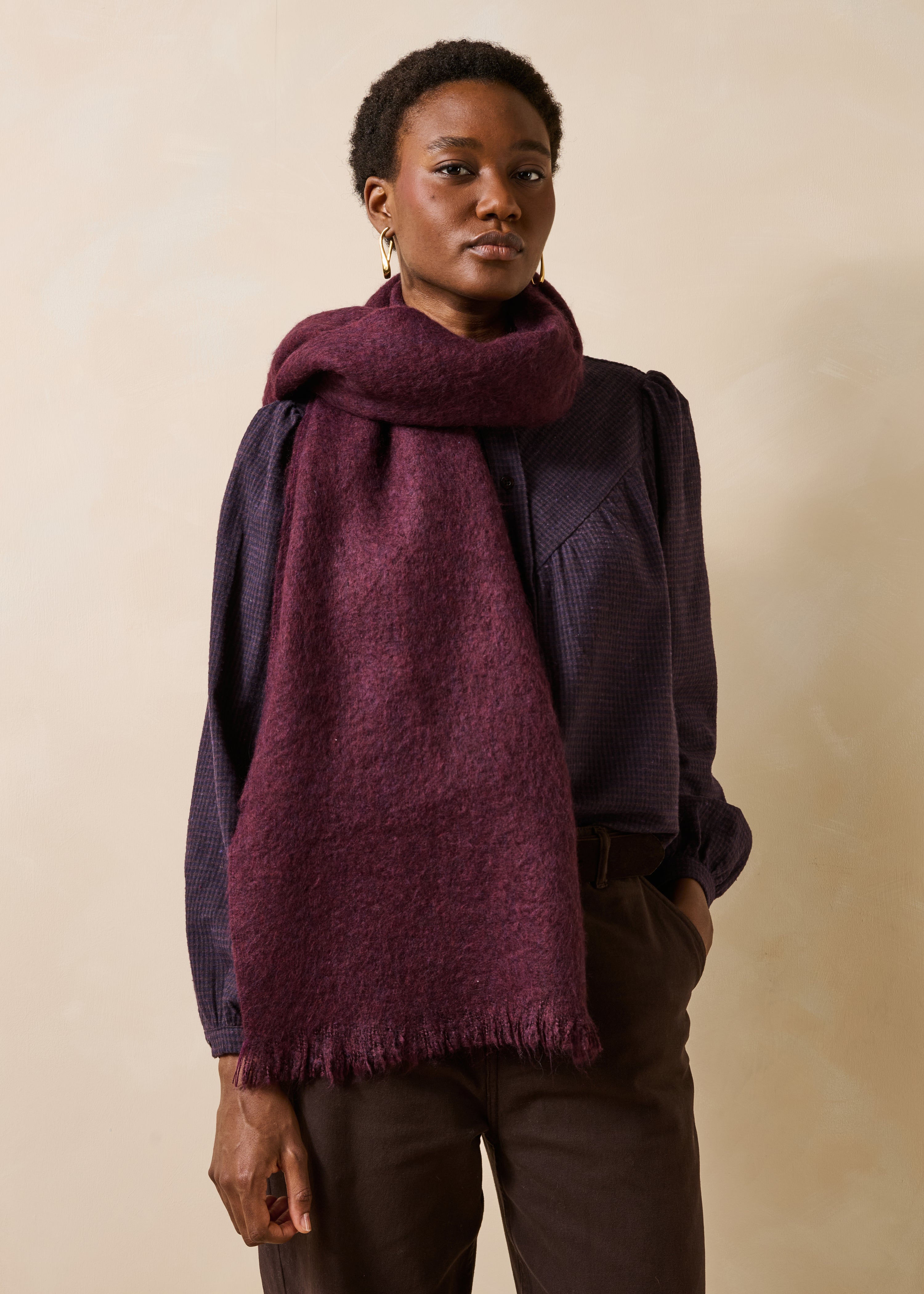la-f-e-marabout-e-zlarina-schal-aubergine-mohair-tu image 1