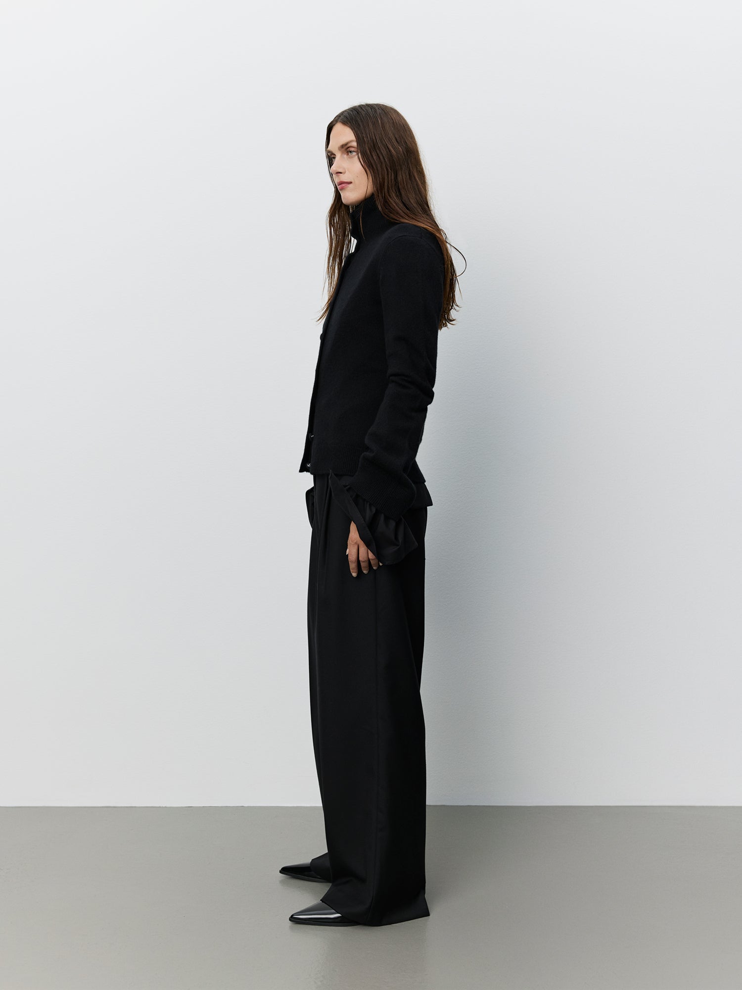 sofie-schnoor-women-icon-012-anzughose-wide-leg-schwarz-wolle image 3