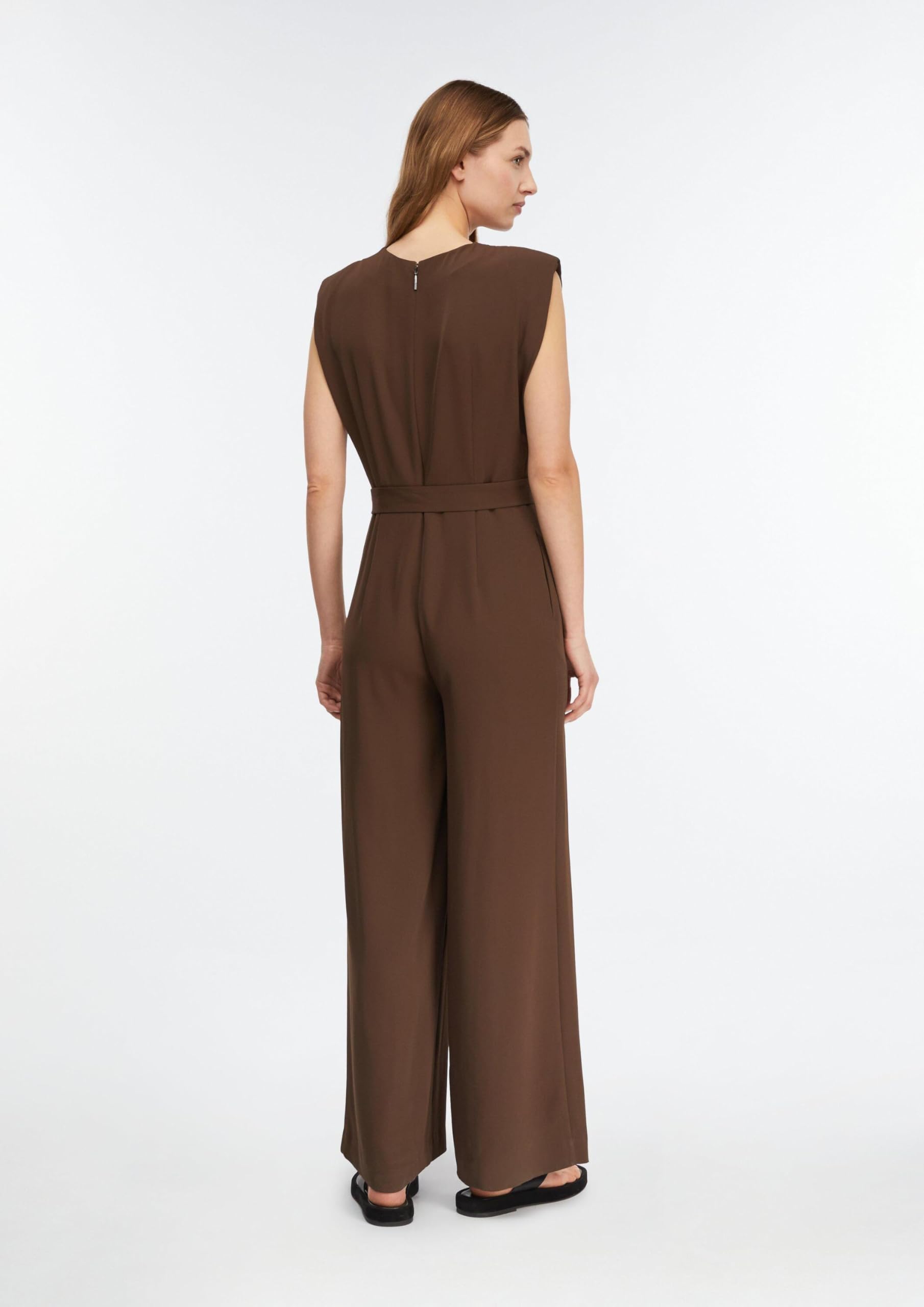comma-overall-relaxed-fit-braun-gr-e-34-jumpsuit image 7