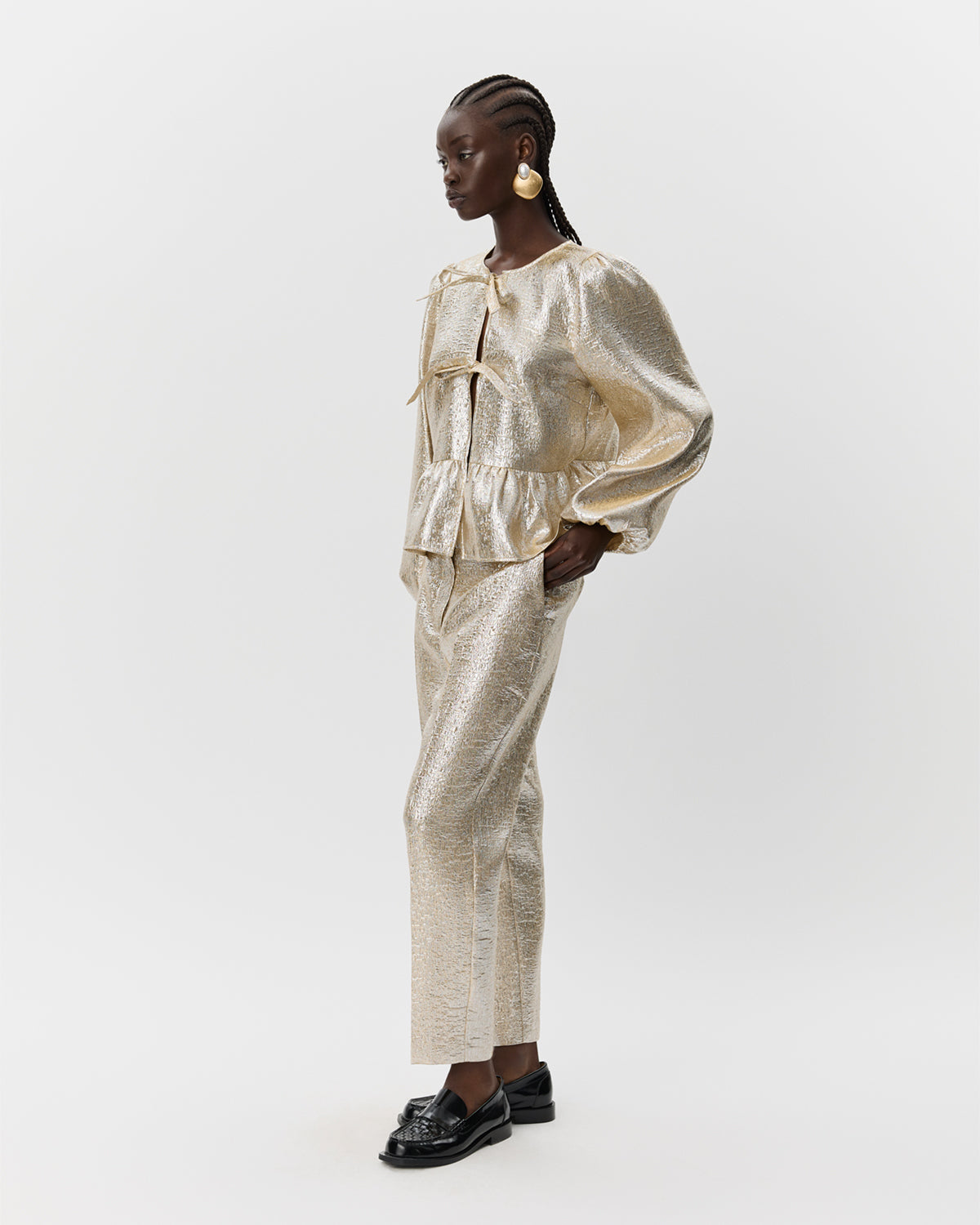sofie-schnoor-women-melodysw-shirt-light-gold-metallic-gr-36 image 3