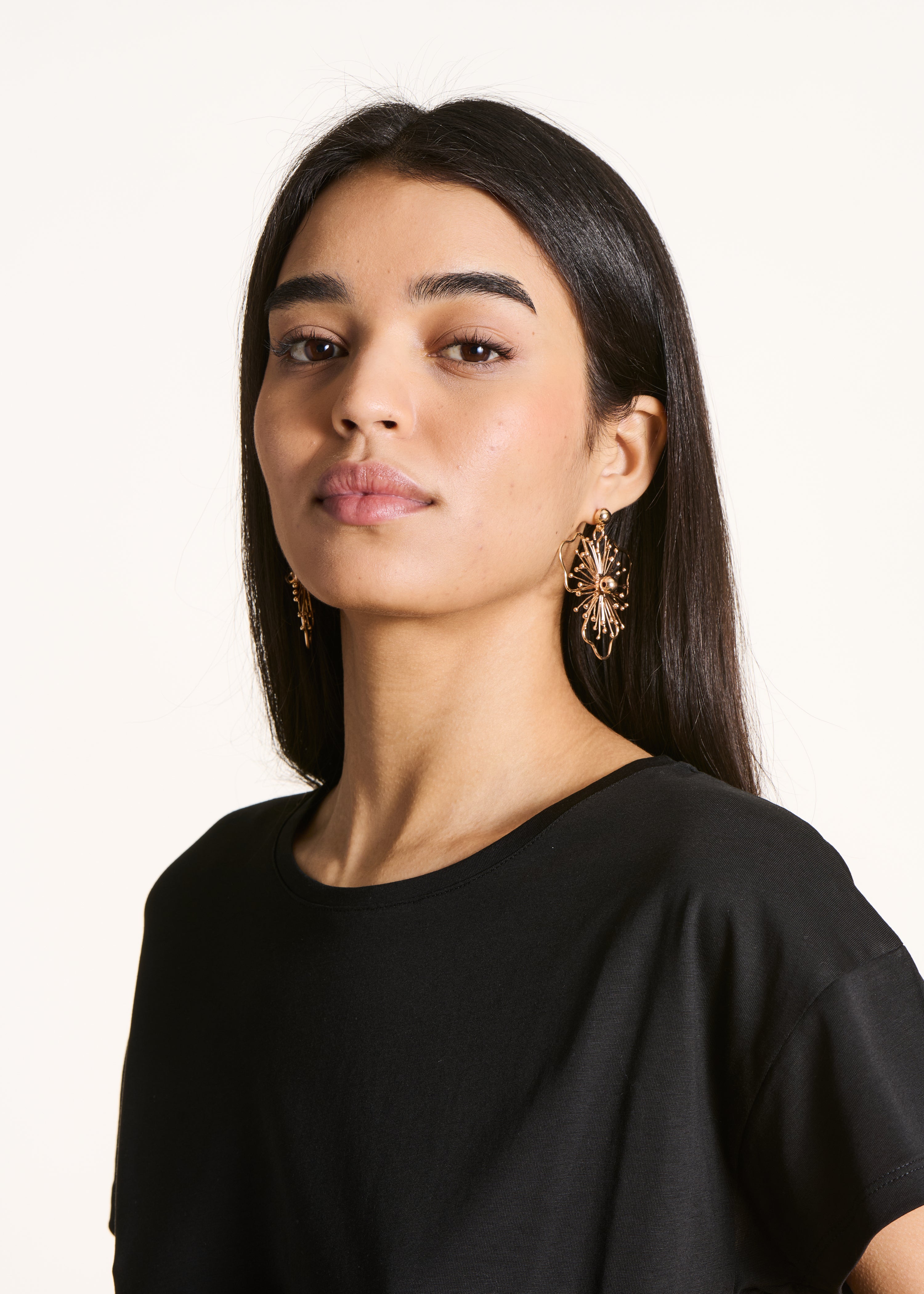 la-f-e-marabout-e-filius-blumen-ohrh-nger-gold-tu image 2