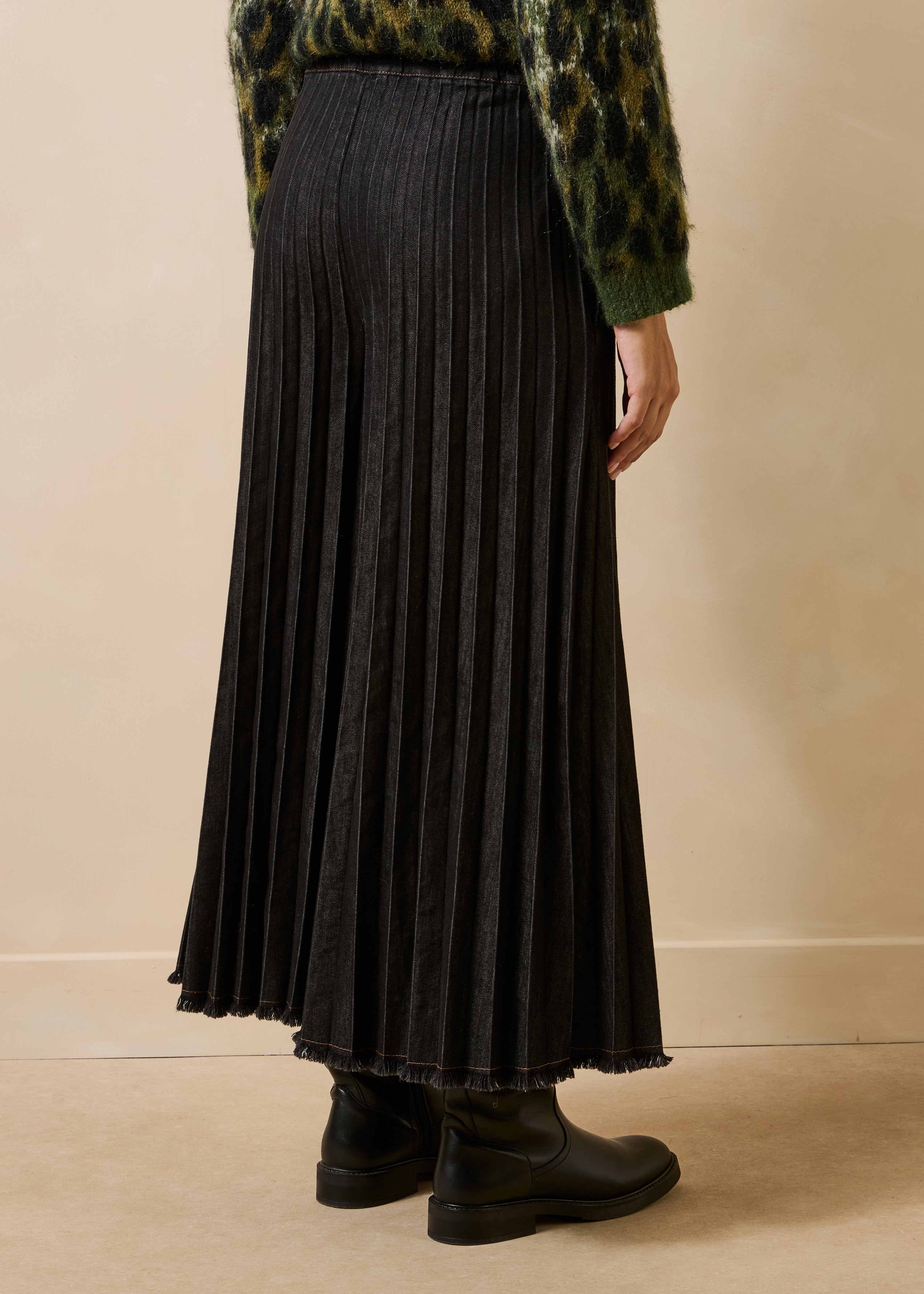 la-f-e-marabout-e-damaso-hose-denim-schwarz-weites-bein image 3