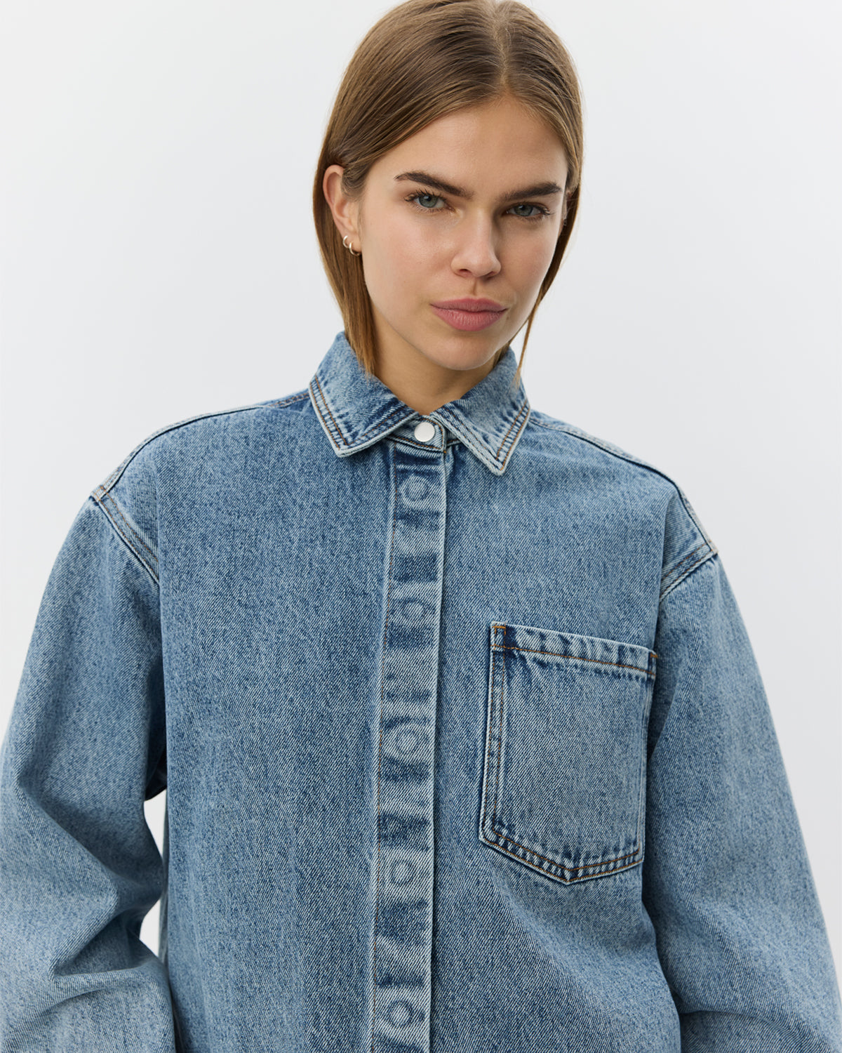 sofie-schnoor-women-nashsw-denim-hemdjacke-blau image 5