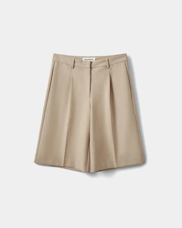 sofie-schnoor-elsysw-damen-shorts-light-sand-high-waist image 1