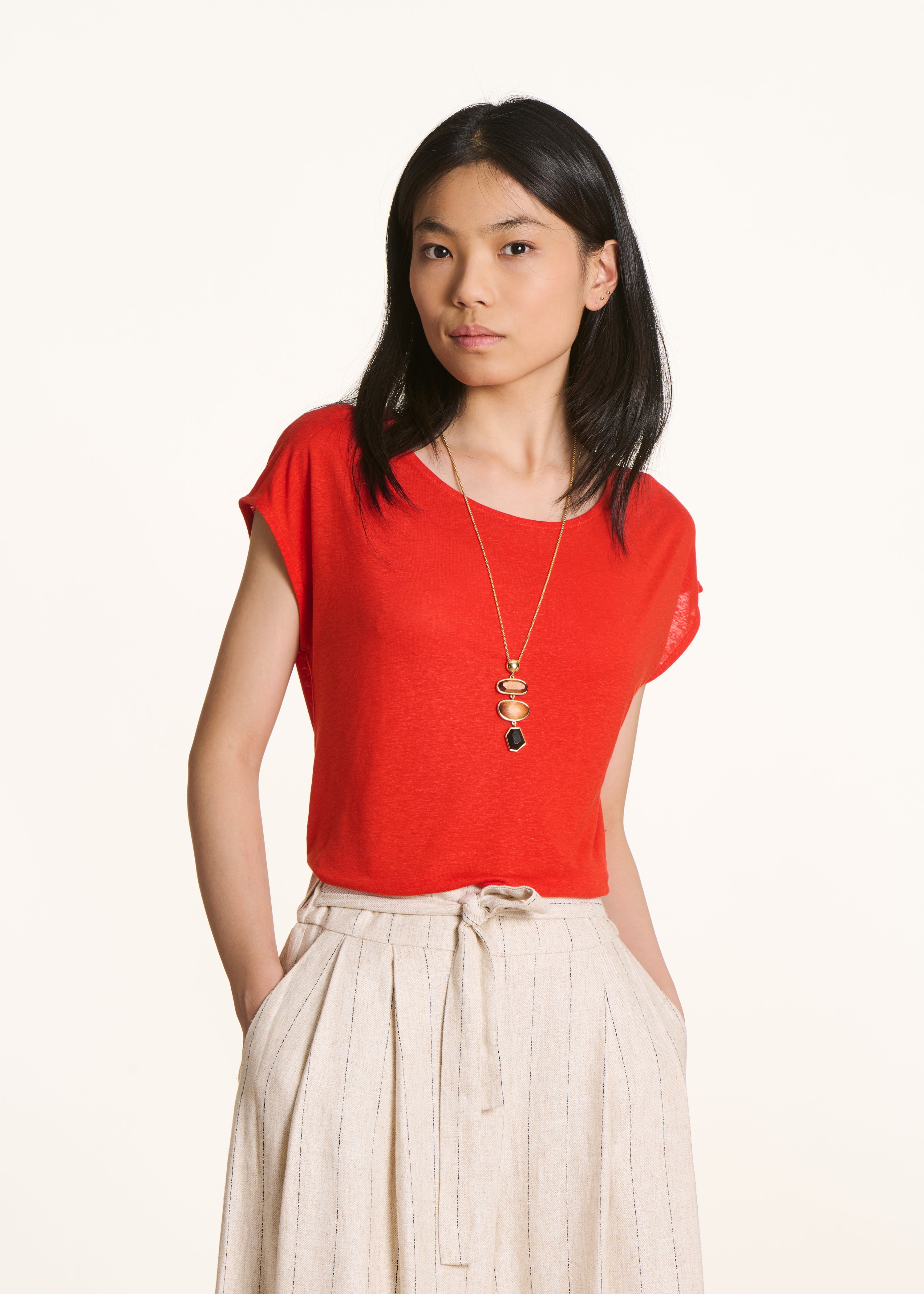 la-f-e-marabout-e-virano-t-shirt-rot-rundhals-lyocell-leinen image 1