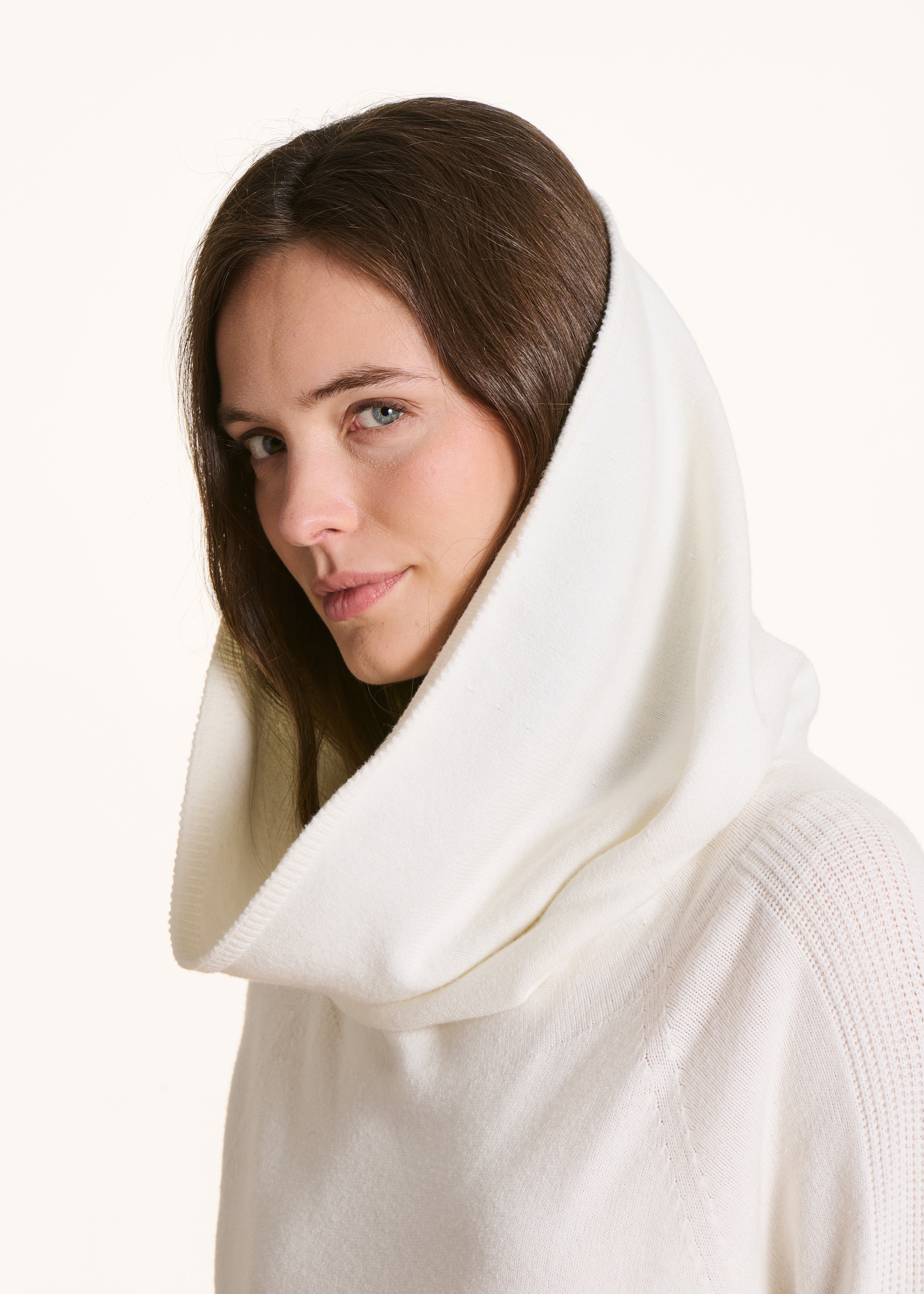 la-f-e-marabout-e-pullover-ecru-feinstrick-mit-wolle image 5