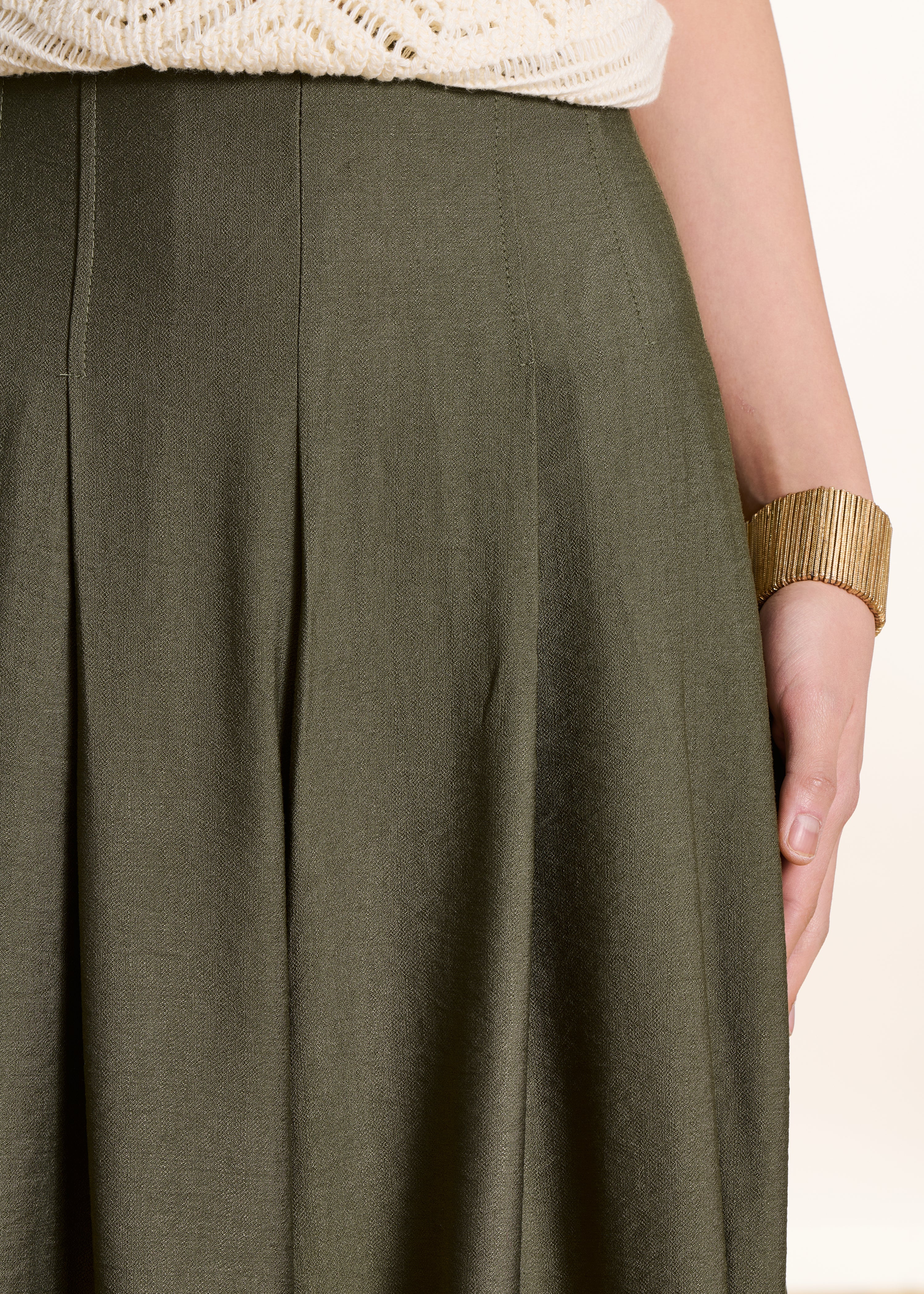 la-f-e-marabout-e-veroni-hose-khaki-high-waist-weit image 5
