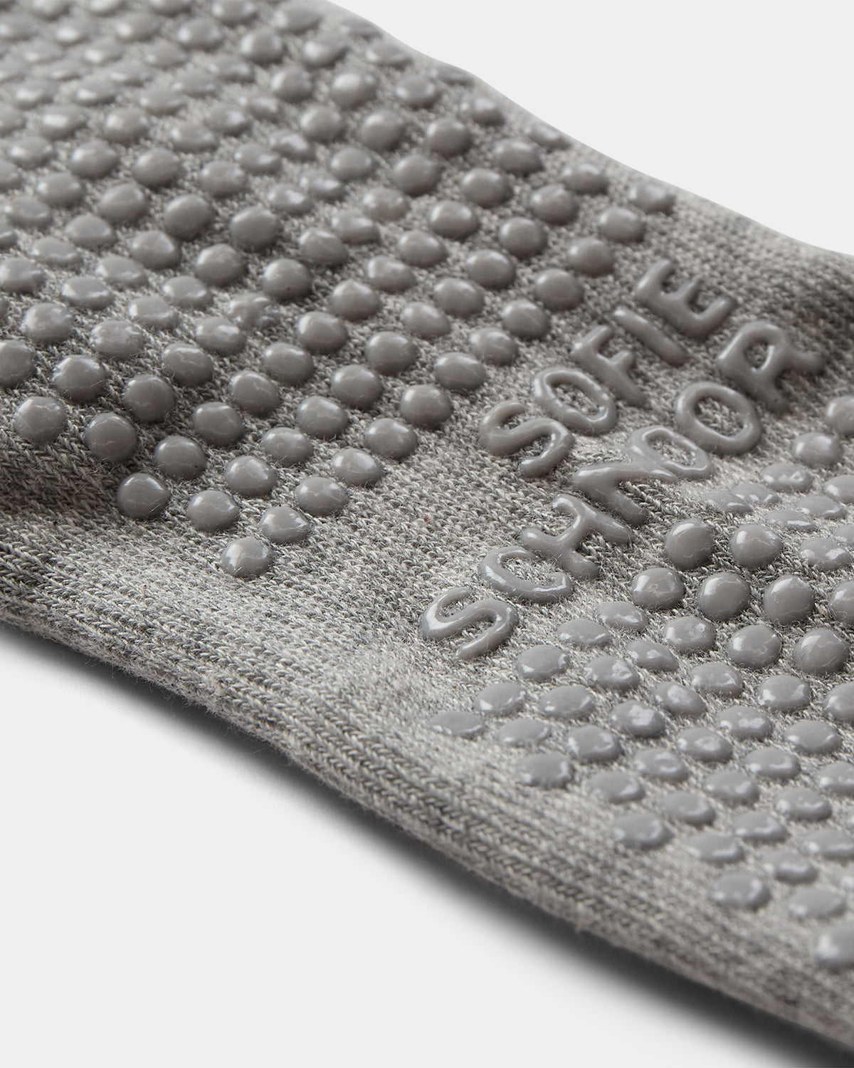 sofie-schnoor-sport-lelaspo-grip-sock-grey-melange image 3
