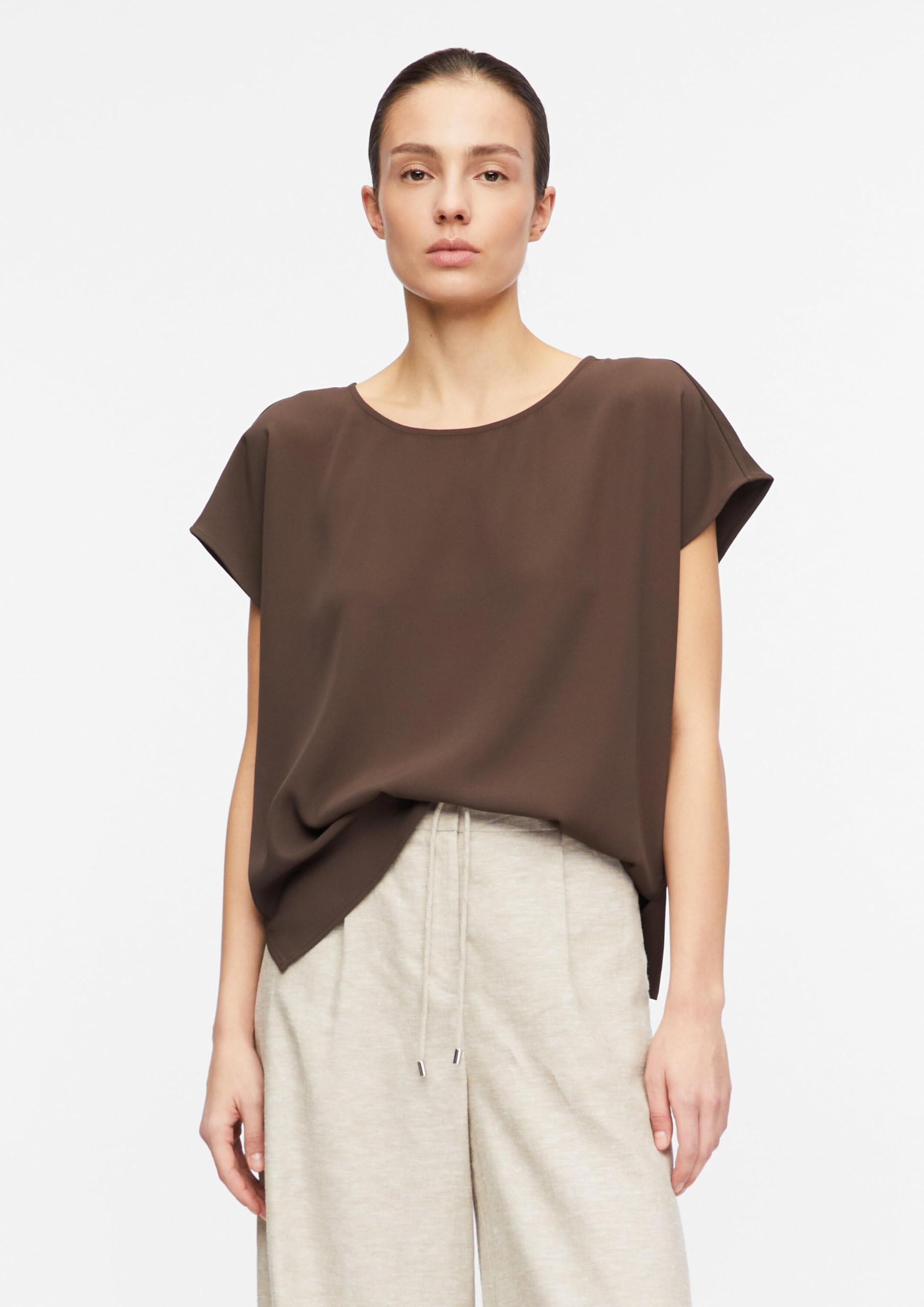comma-blouses-bluse-kurzarm-rundhals-dunkelbraun-44 image 6