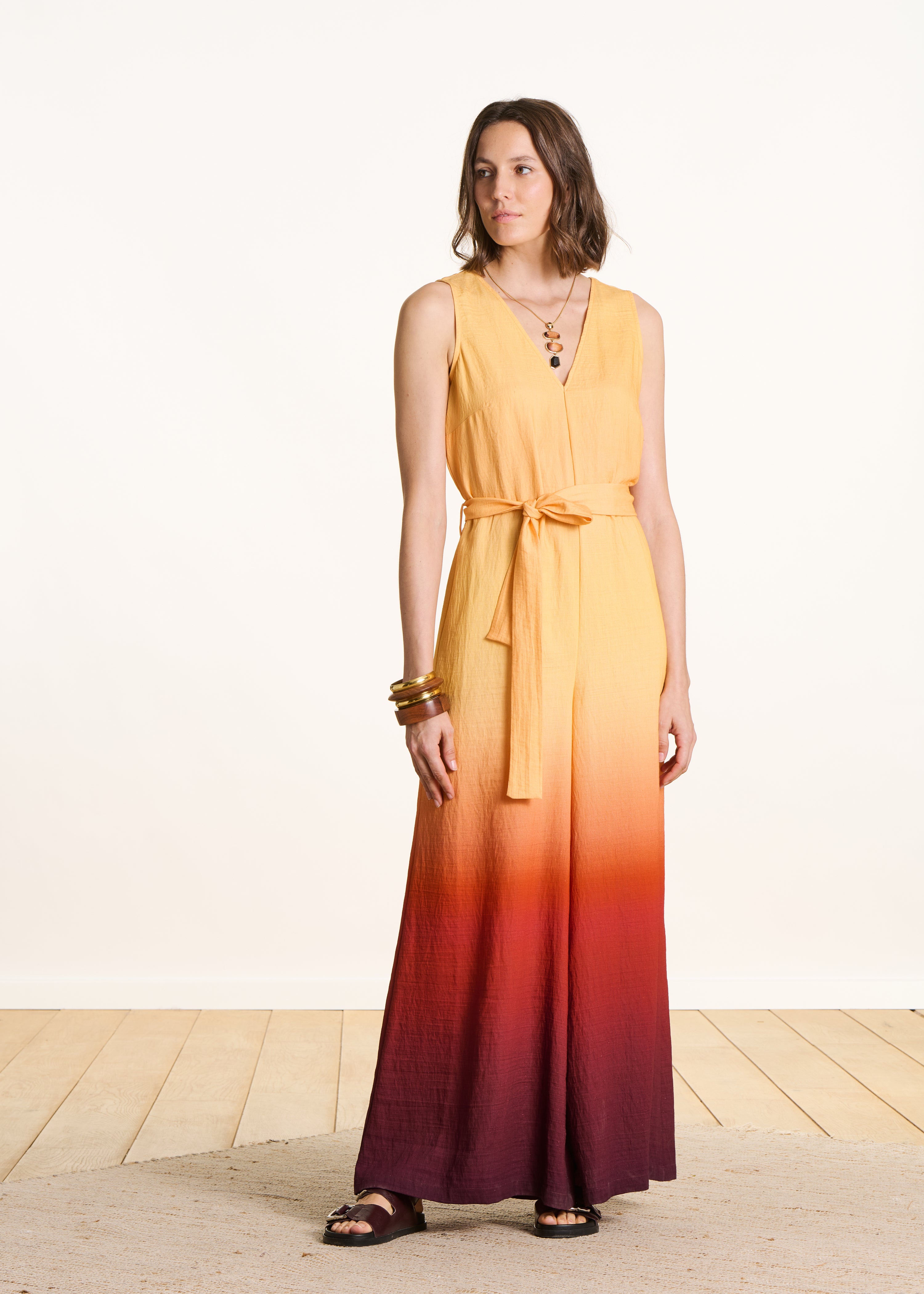 la-f-e-marabout-e-lom-e-overall-gelb-batik-v-ausschnitt image 1