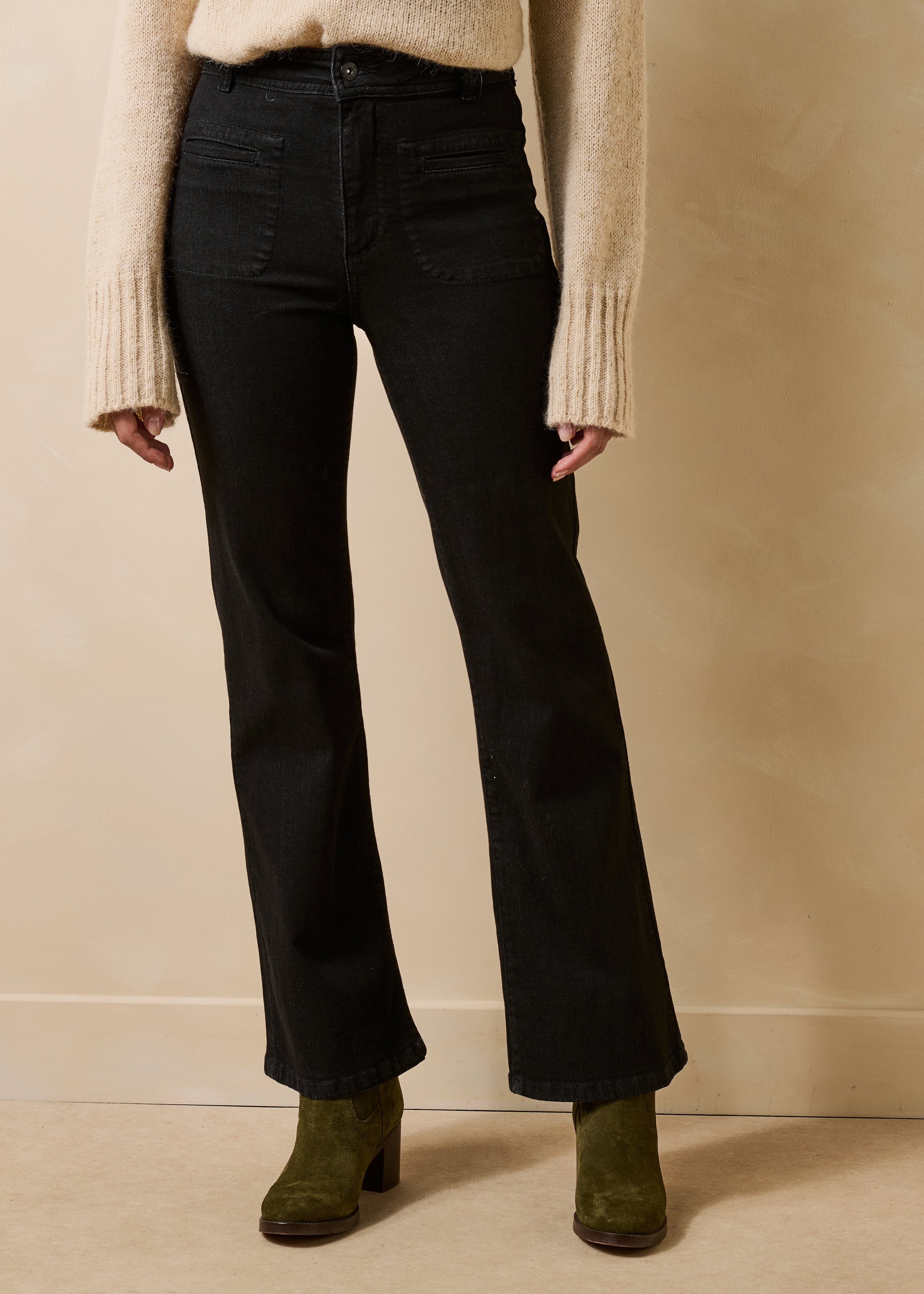la-f-e-marabout-e-raikou-jeans-schwarz-bootcut-bio image 2