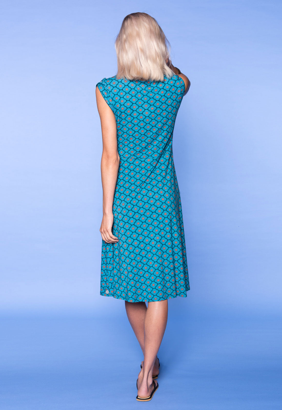 moshiki-dress-i-101-s26dress-v4-viskose-kleid-v-ausschnitt image 7