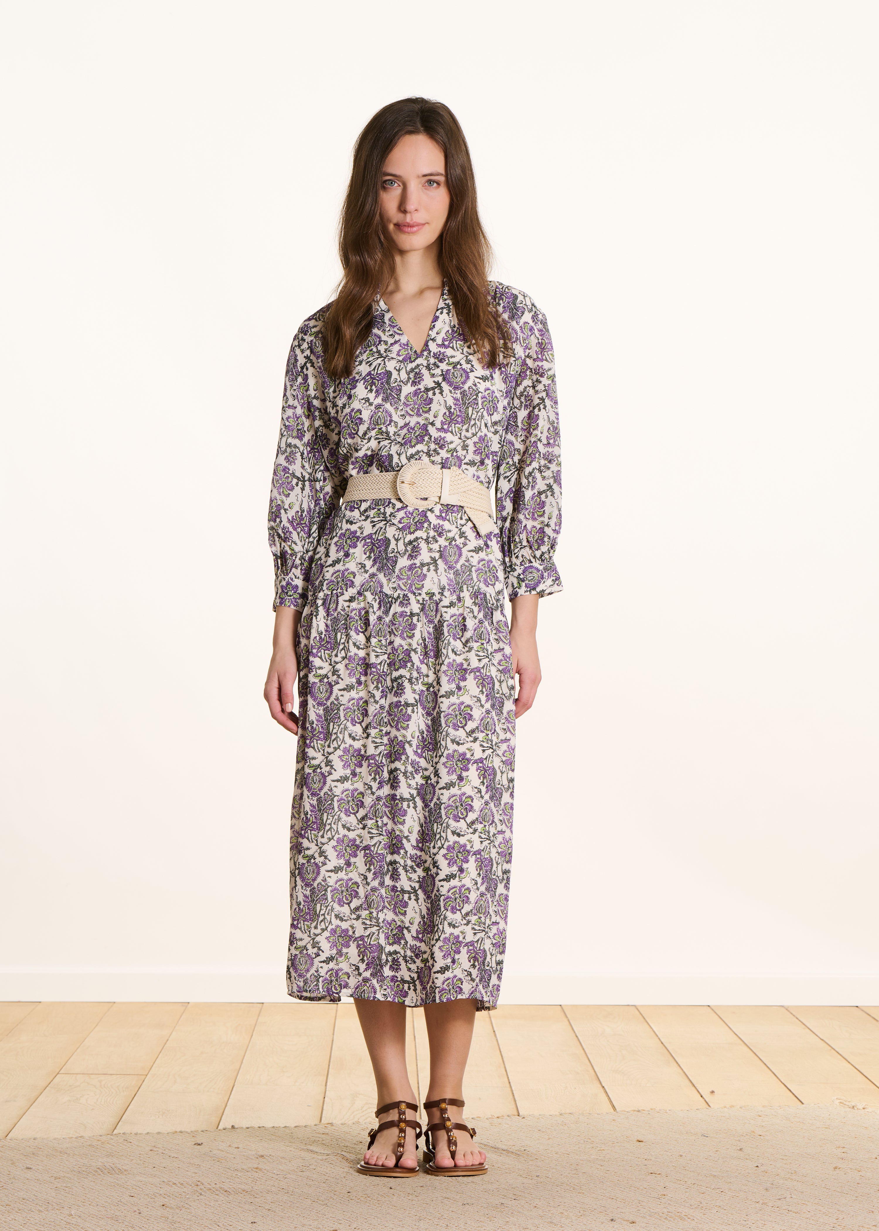 la-f-e-marabout-e-maxikleid-oversize-violett-floral-mit-g-rtel image 1