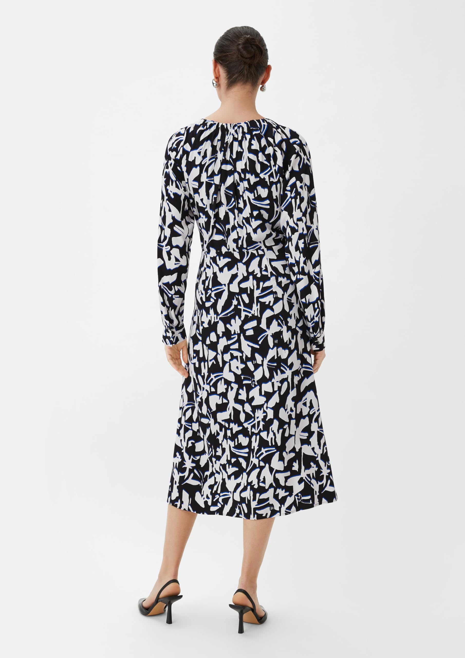 comma-maxikleid-all-over-print-kleid-royalblau-mehrfarbig image 6