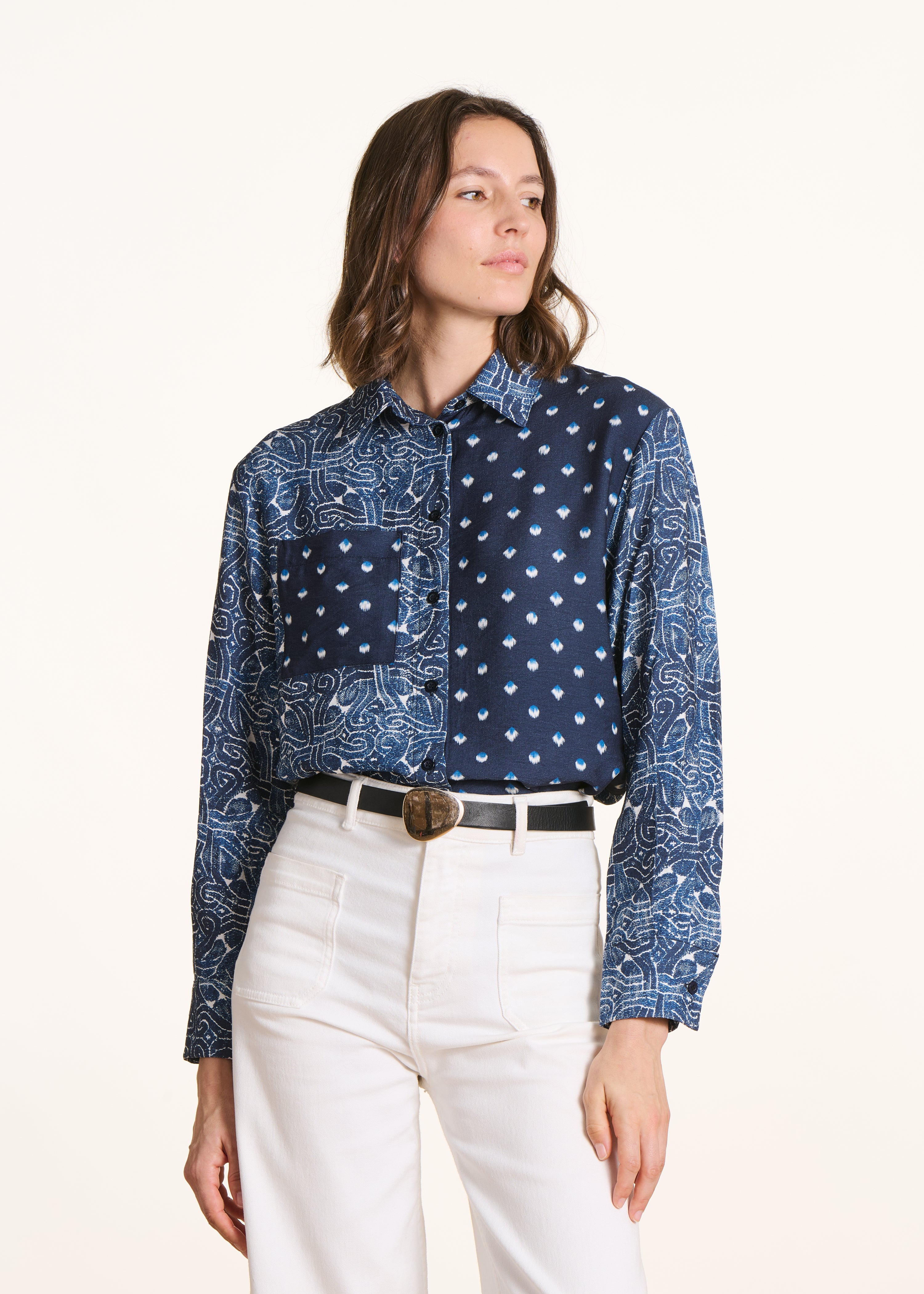 la-f-e-marabout-e-famito-bluse-blau-patchwork-langarm image 1