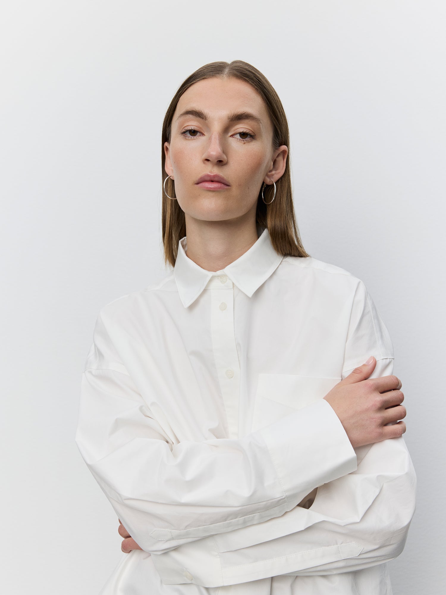sofie-schnoor-women-alinasw-oversized-hemd-wei-baumwolle image 4