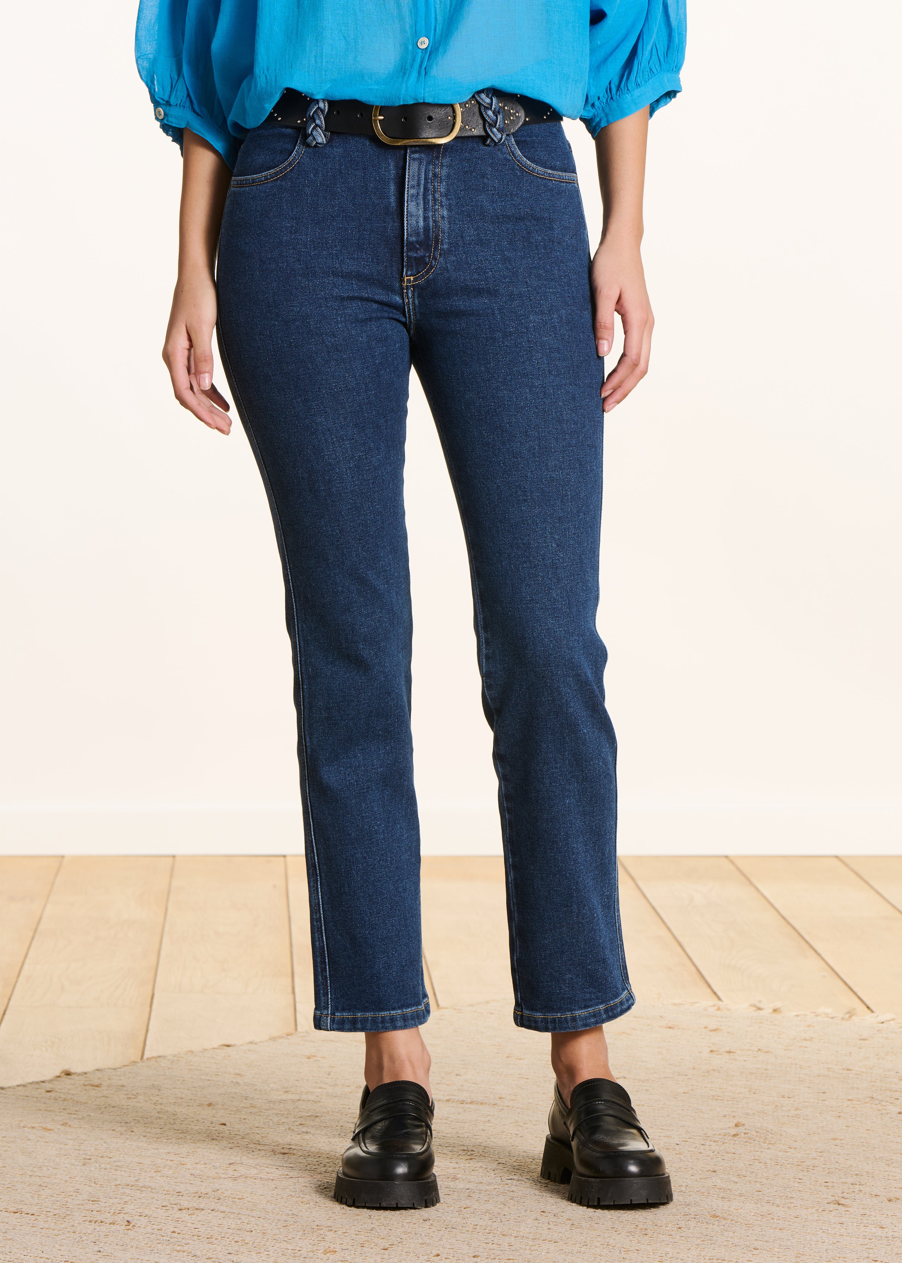 la-f-e-marabout-e-fee-7-8-jeans-mittelblau-bio-baumwolle image 2