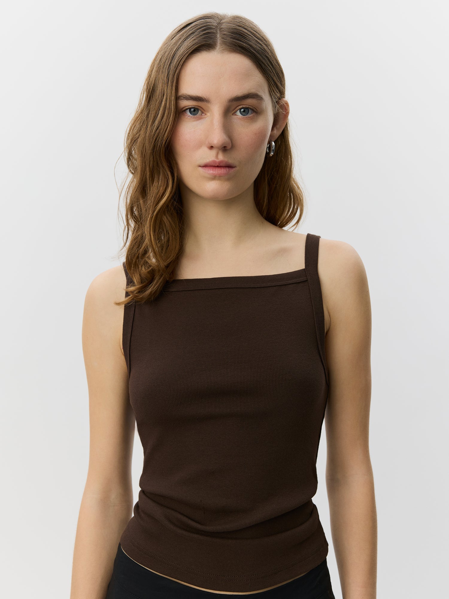 sofie-schnoor-breesw-ripp-top-intense-brown image 5
