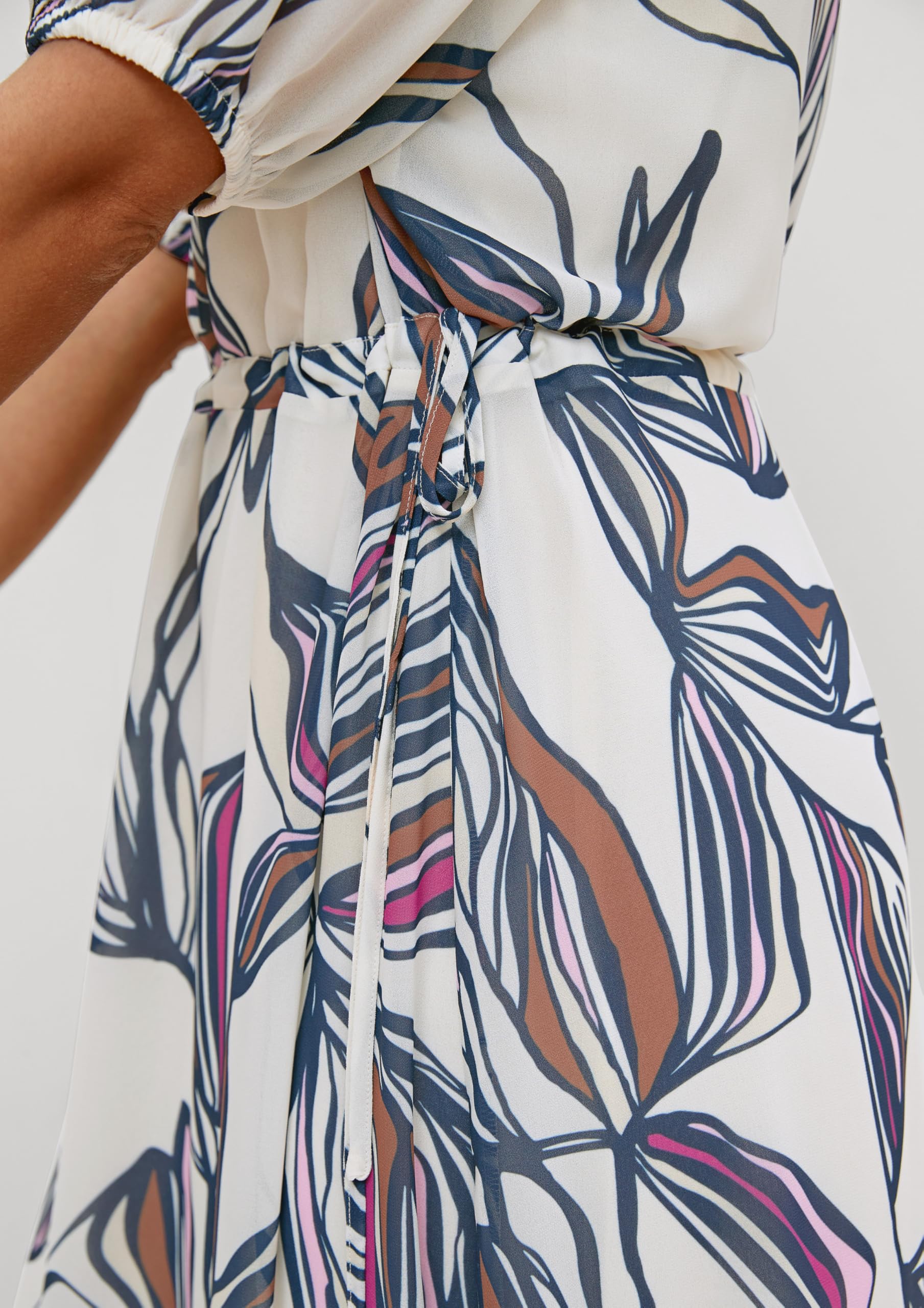 comma-kleid-kurz-damen-sommer-mit-kurzen-rmeln image 7