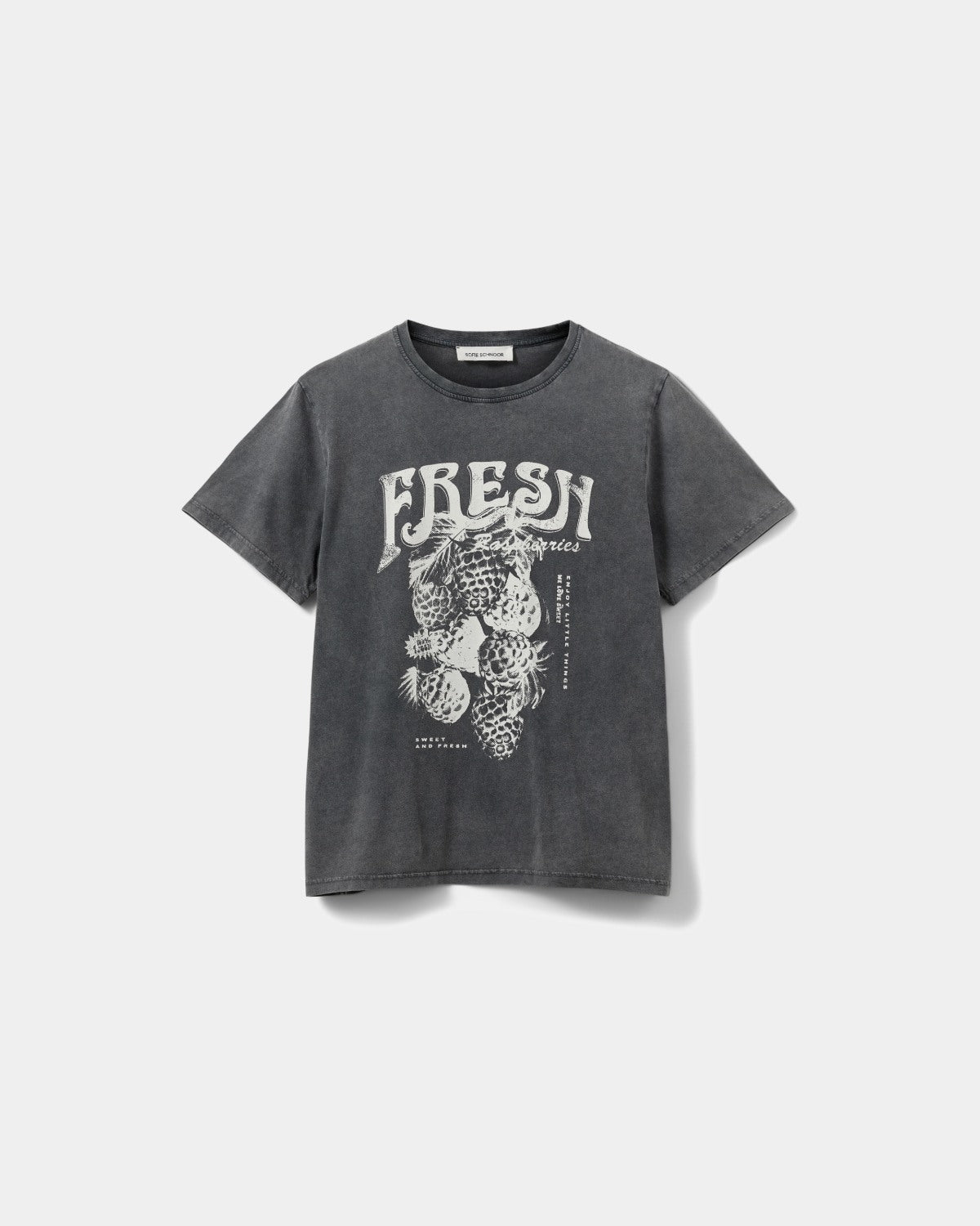 sofie-schnoor-women-zenasw-t-shirt-stone-washed-black image 1