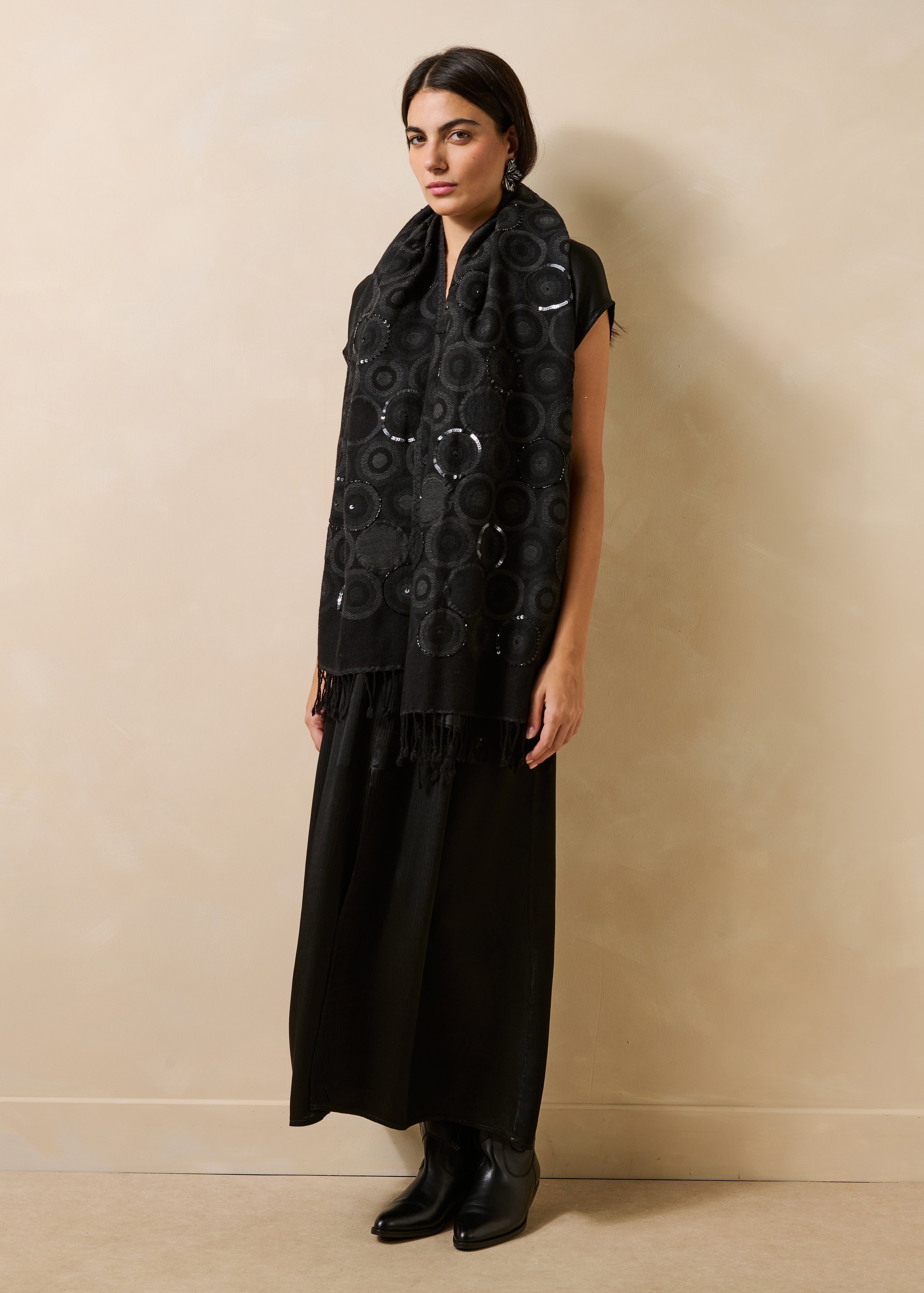 la-f-e-marabout-e-foulard-grobar-tuch-schwarz-wolle image 2