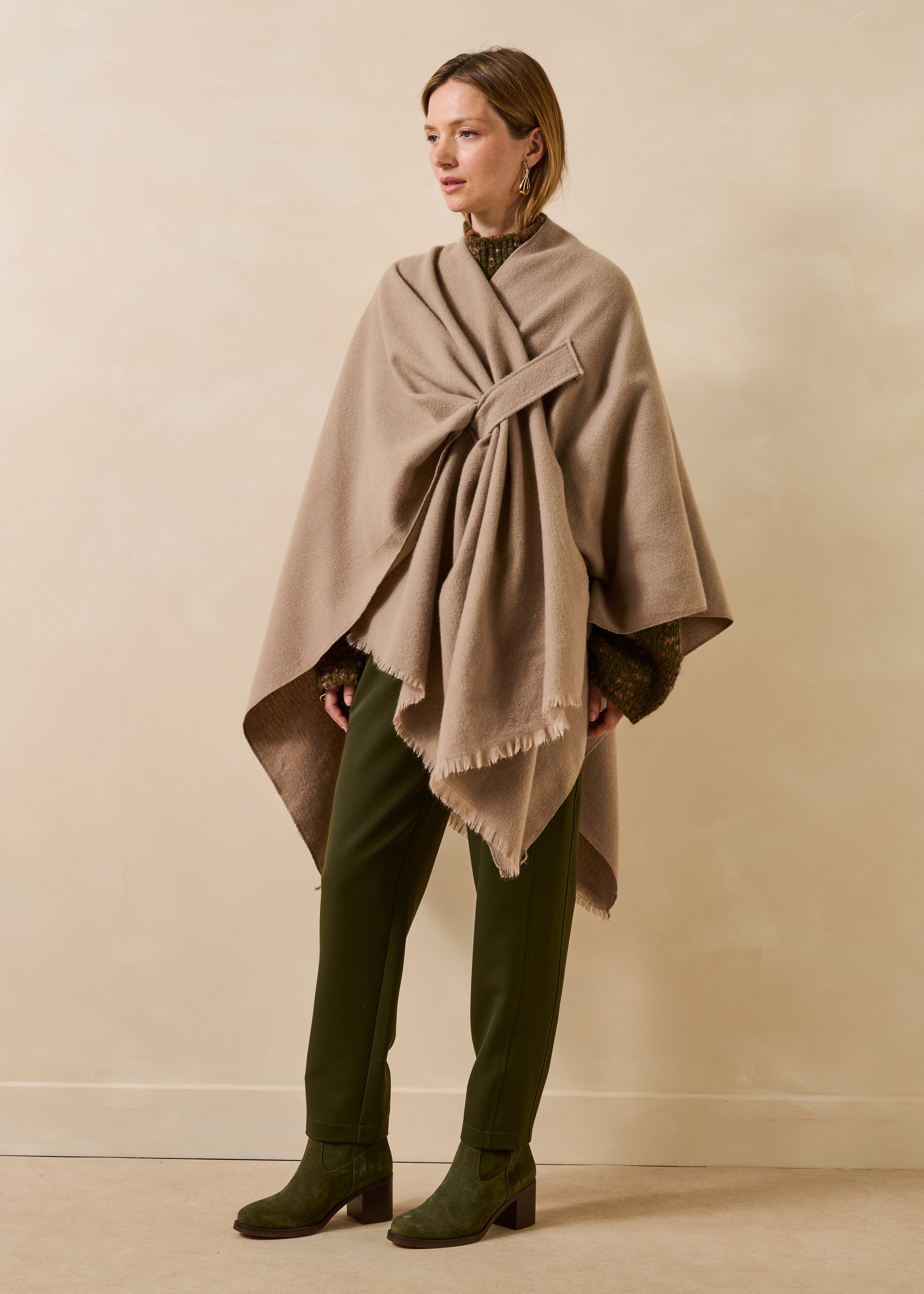 la-f-e-marabout-e-gobate-poncho-camel-mit-fransen image 2