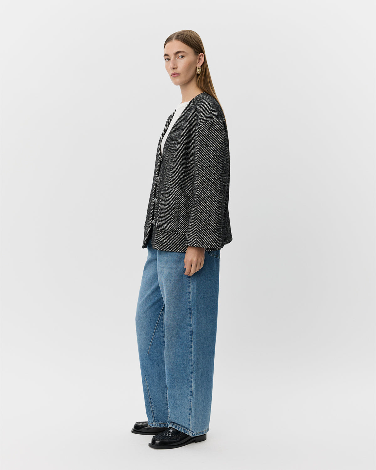 sofie-schnoor-women-aureliesw-jacke-off-white-black-wolle image 3