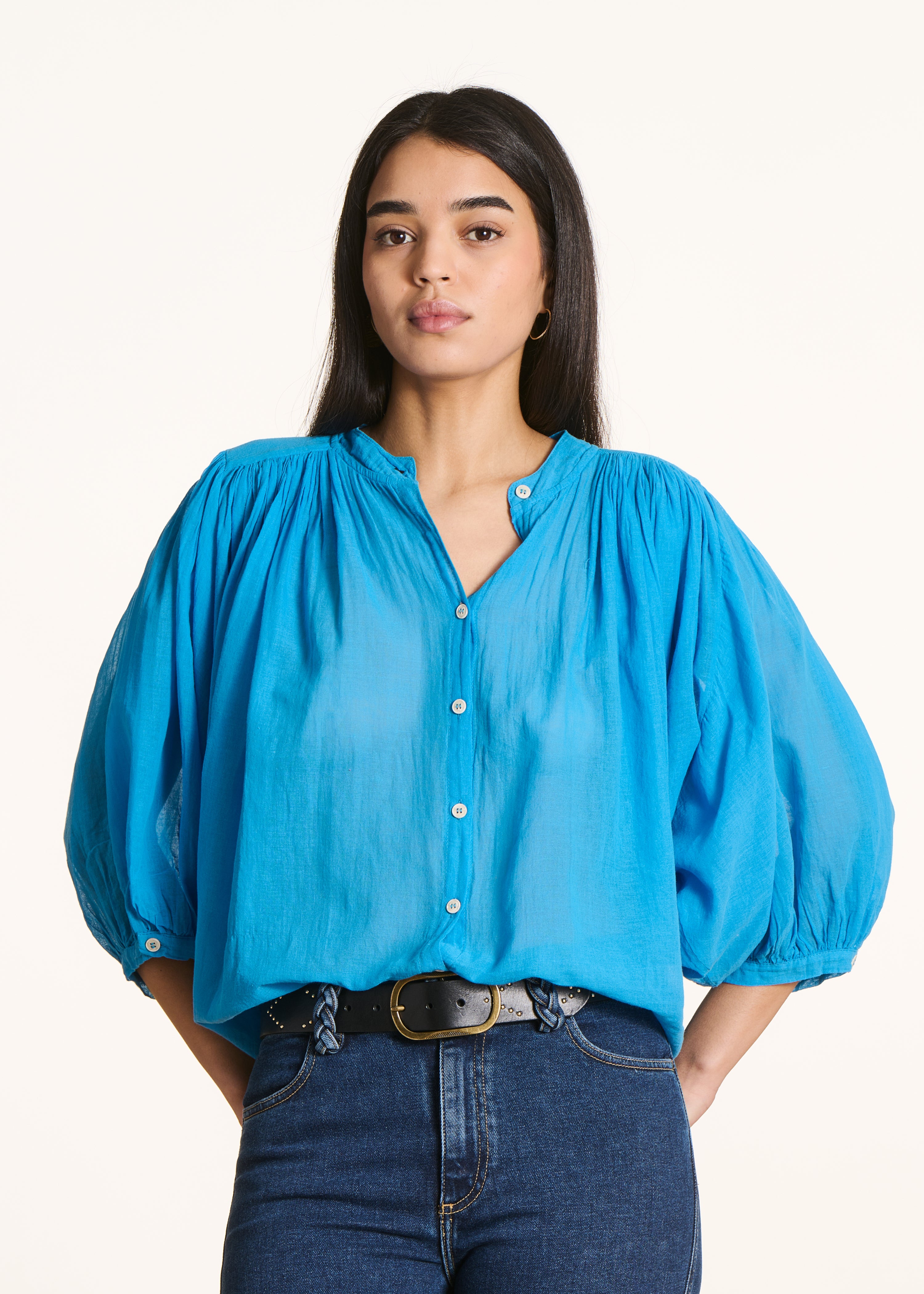 la-f-e-marabout-e-douwina-bluse-baumwolle-blau-mao-kragen image 1