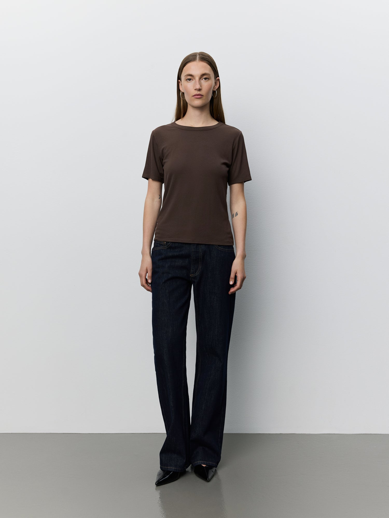 sofie-schnoor-women-natalia-t-shirt-braun-viskose image 2