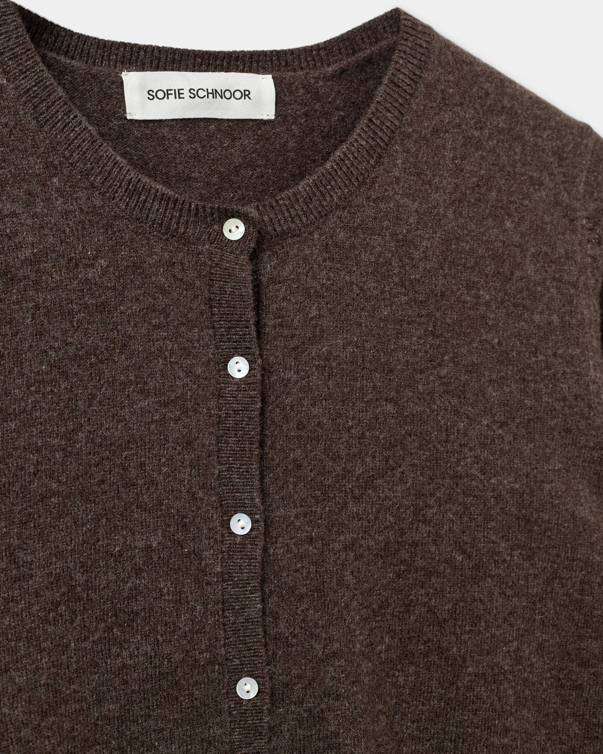 sofie-schnoor-women-sunasw-snos544-cardigan-brown-fudge-wolle image 7