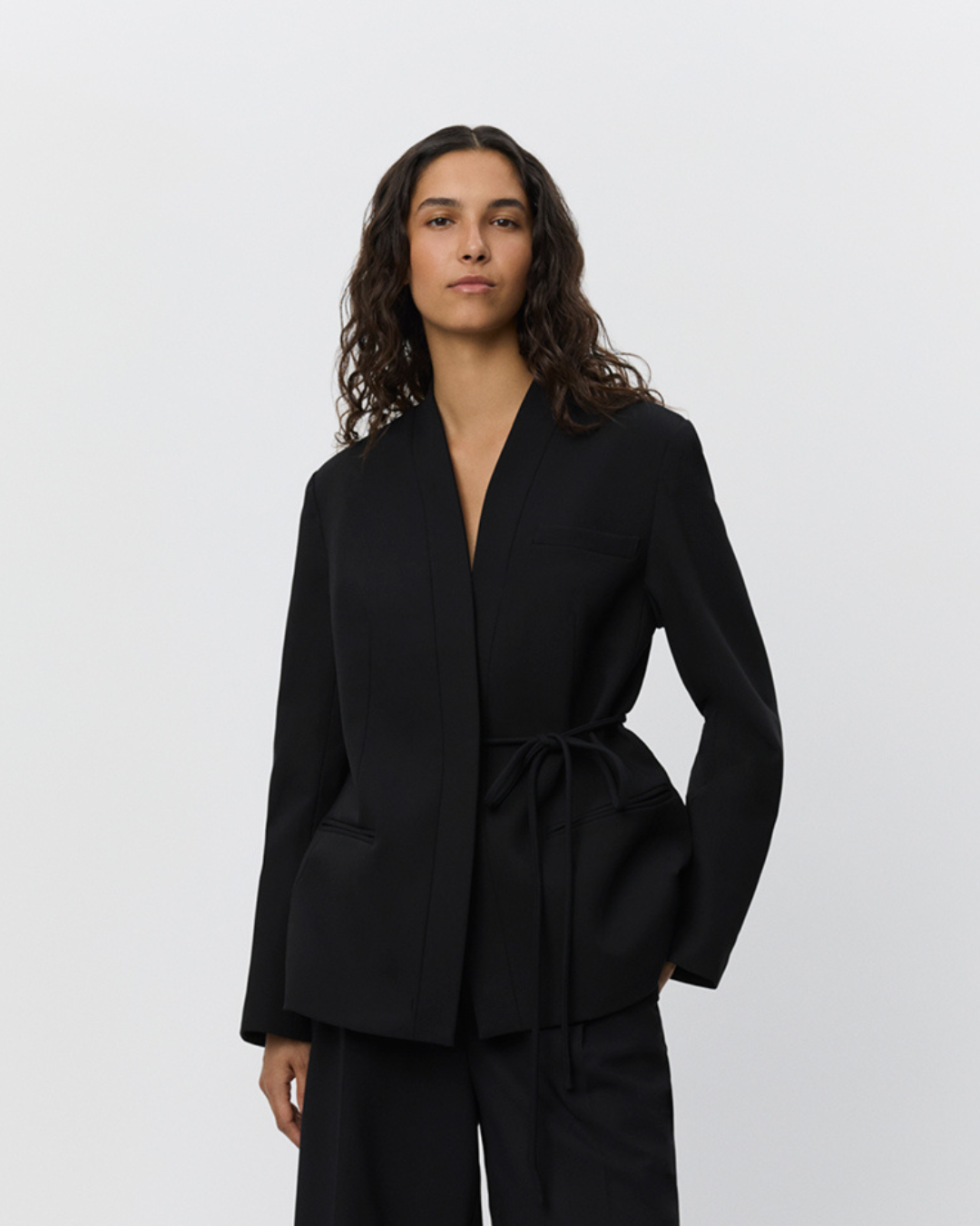 sofie-schnoor-women-beatricesw-blazer-schwarz-34-42 image 5