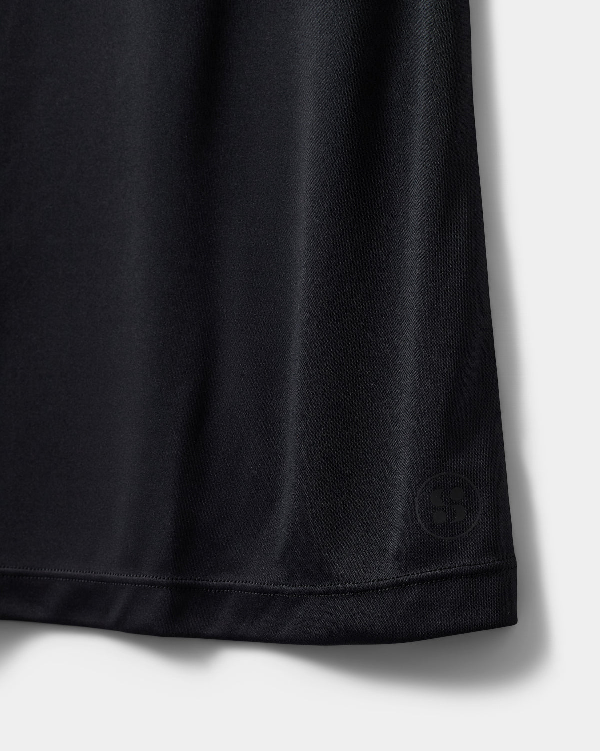 sofie-schnoor-sport-ionaspo-top-schwarz-lockere-passform image 6
