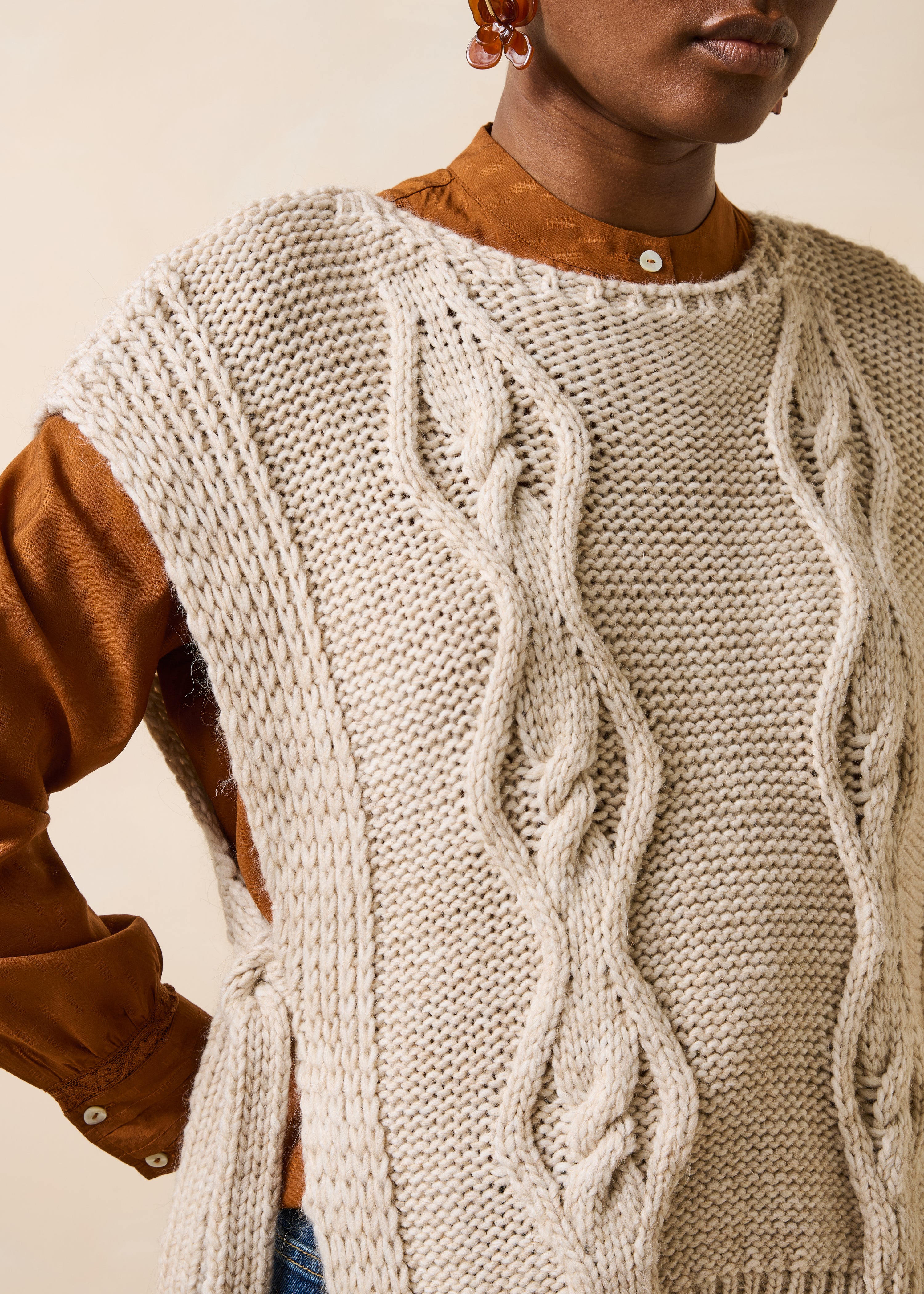 la-f-e-marabout-e-genri-strickpullover-beige-kurzarm image 5