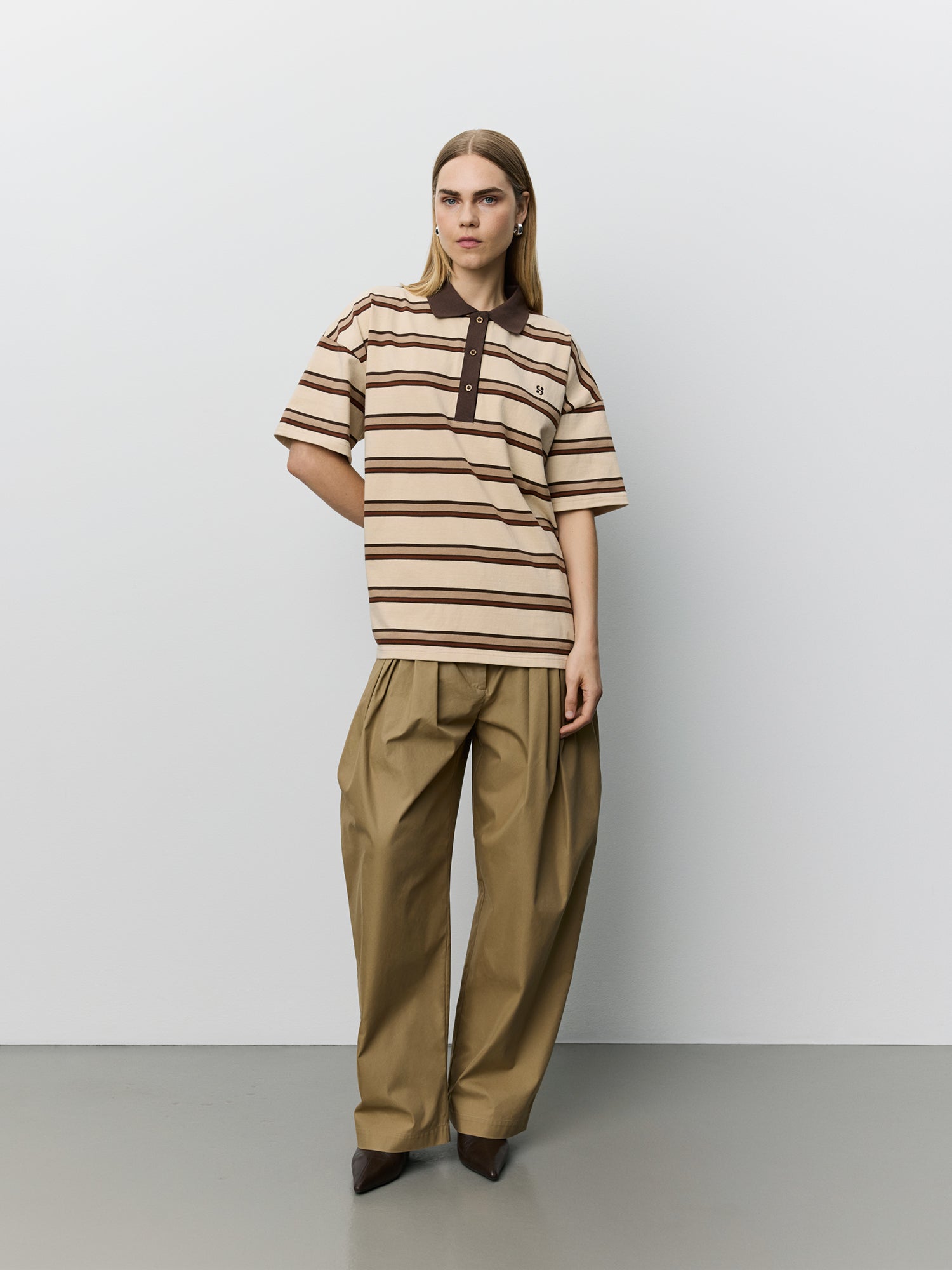 sofie-schnoor-women-pilsw-polo-t-shirt-braun-gestreift-baumwolle image 2