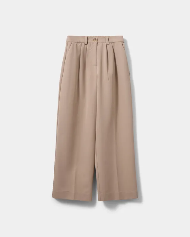 sofie-schnoor-young-malinasy-hose-beige-gerade-b-gelfalte image 1