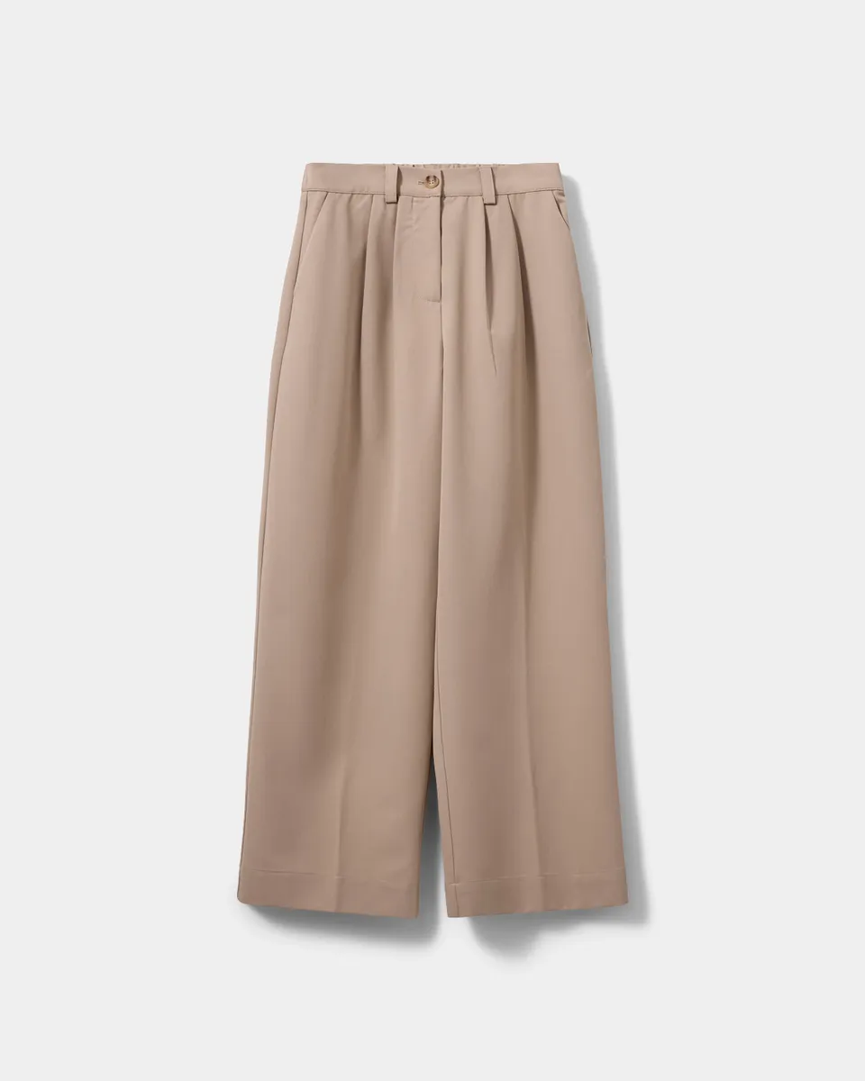 sofie-schnoor-young-malinasy-hose-beige-gerade-b-gelfalte image 1