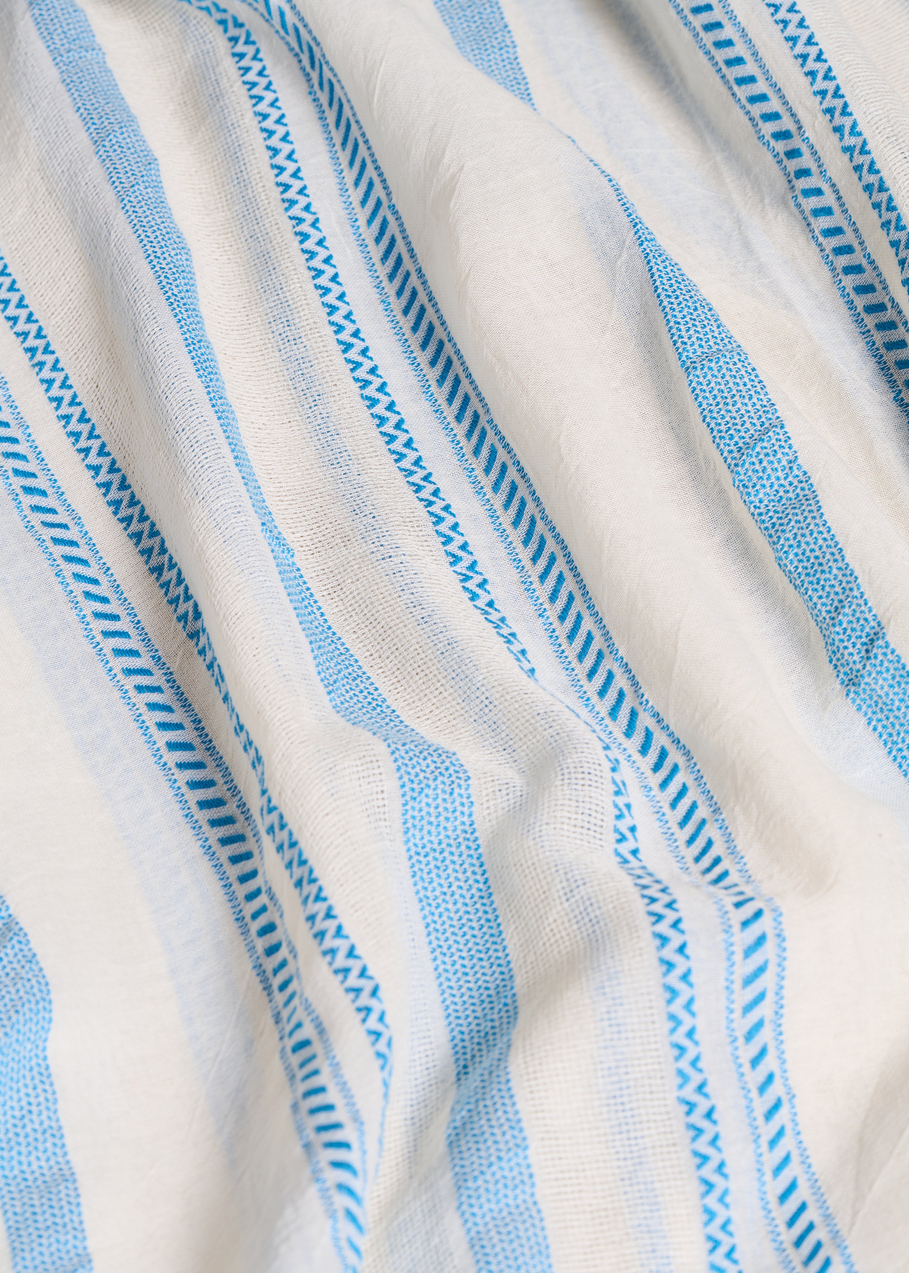 la-f-e-marabout-e-felide-baumwollschal-blau-streifen image 2