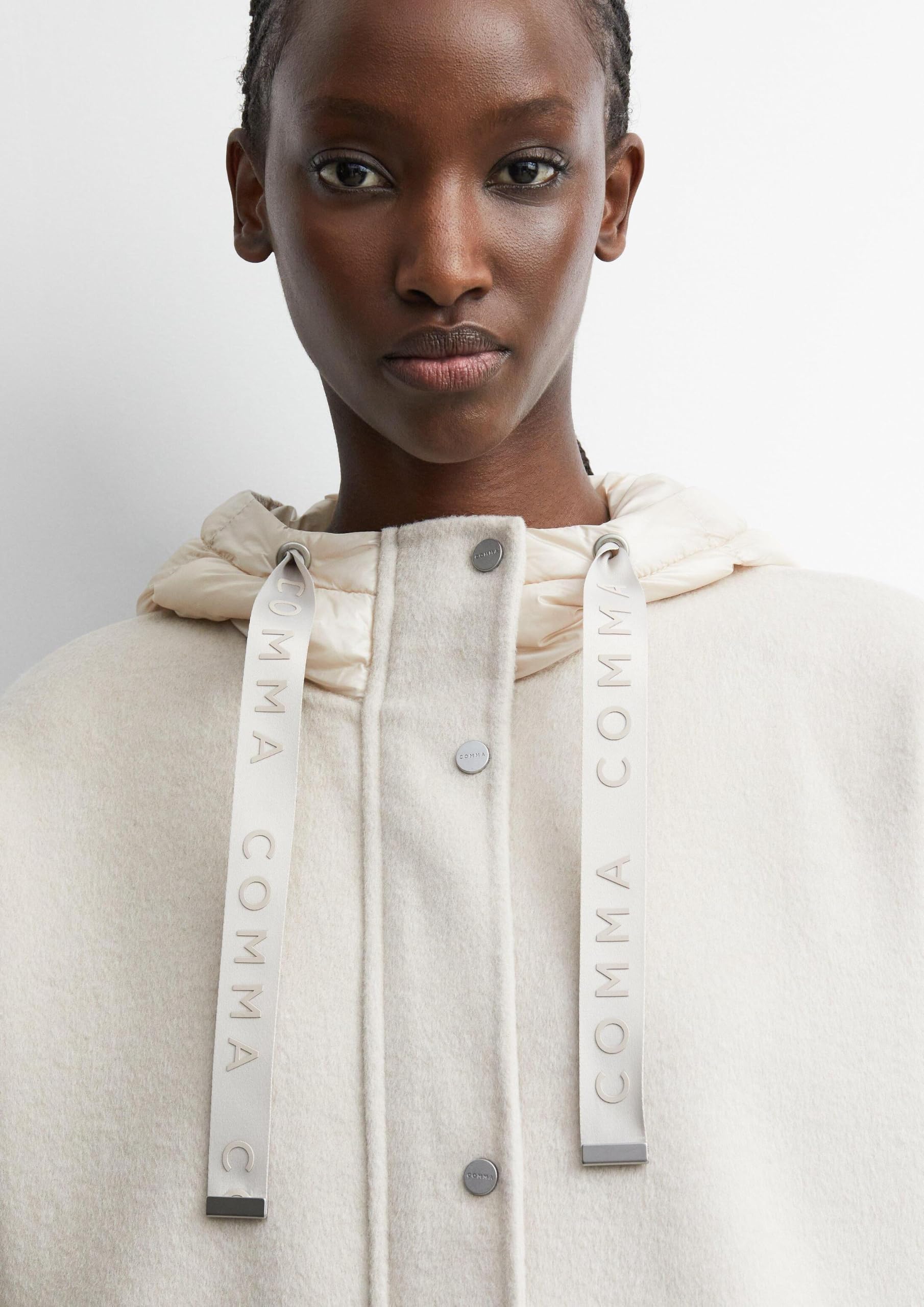 comma-outdoor-cape-wollmix-cape-bordeaux-puffer-kapuze image 5
